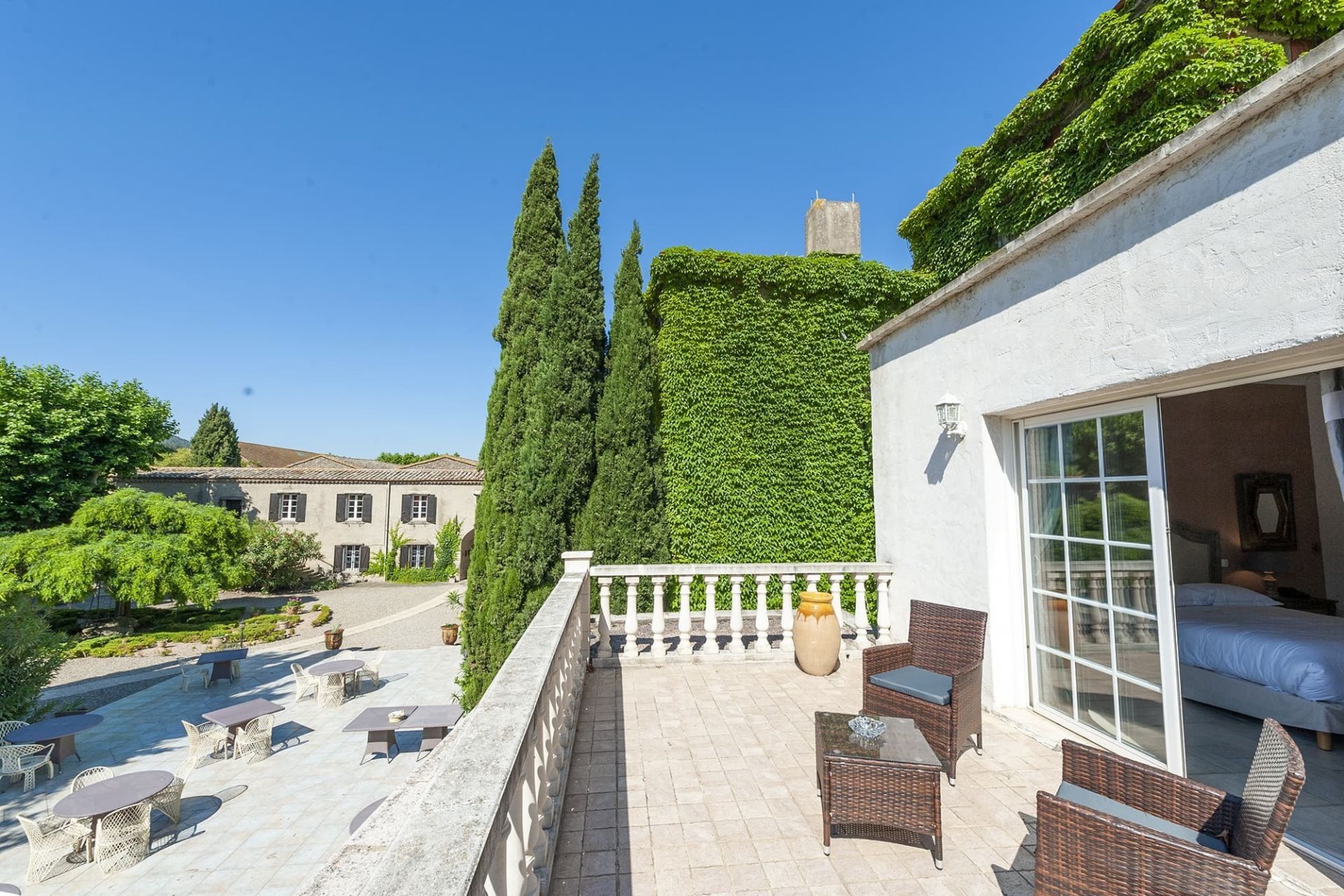 château 40 Pièces en vente sur CARCASSONNE (11000)