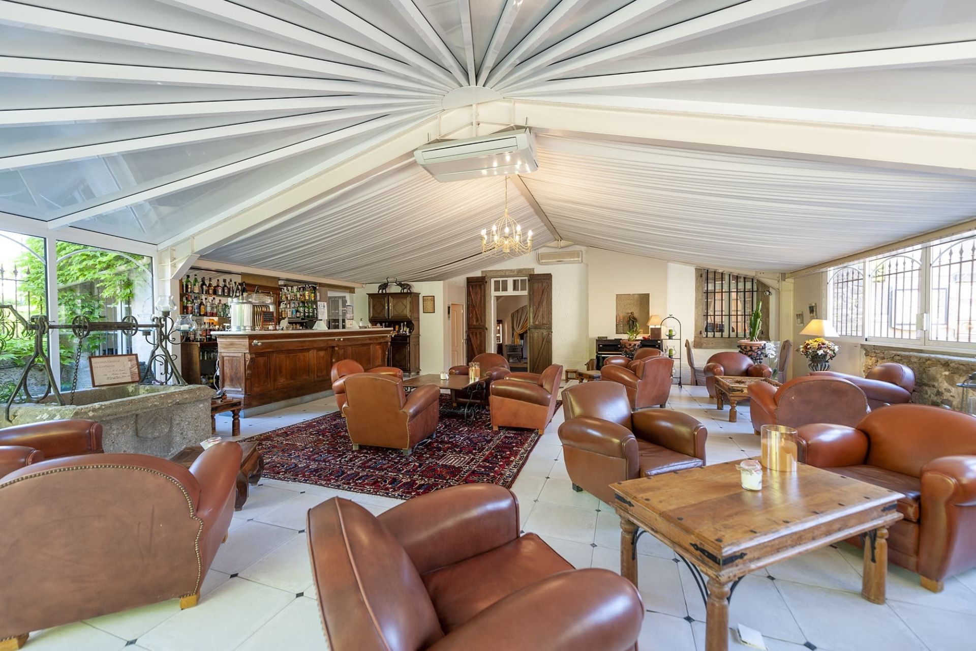 château 40 Pièces en vente sur CARCASSONNE (11000)