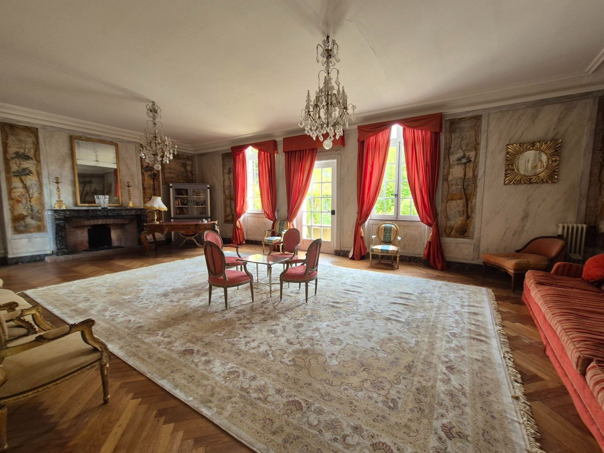 château 40 Pièces en vente sur CARCASSONNE (11000)