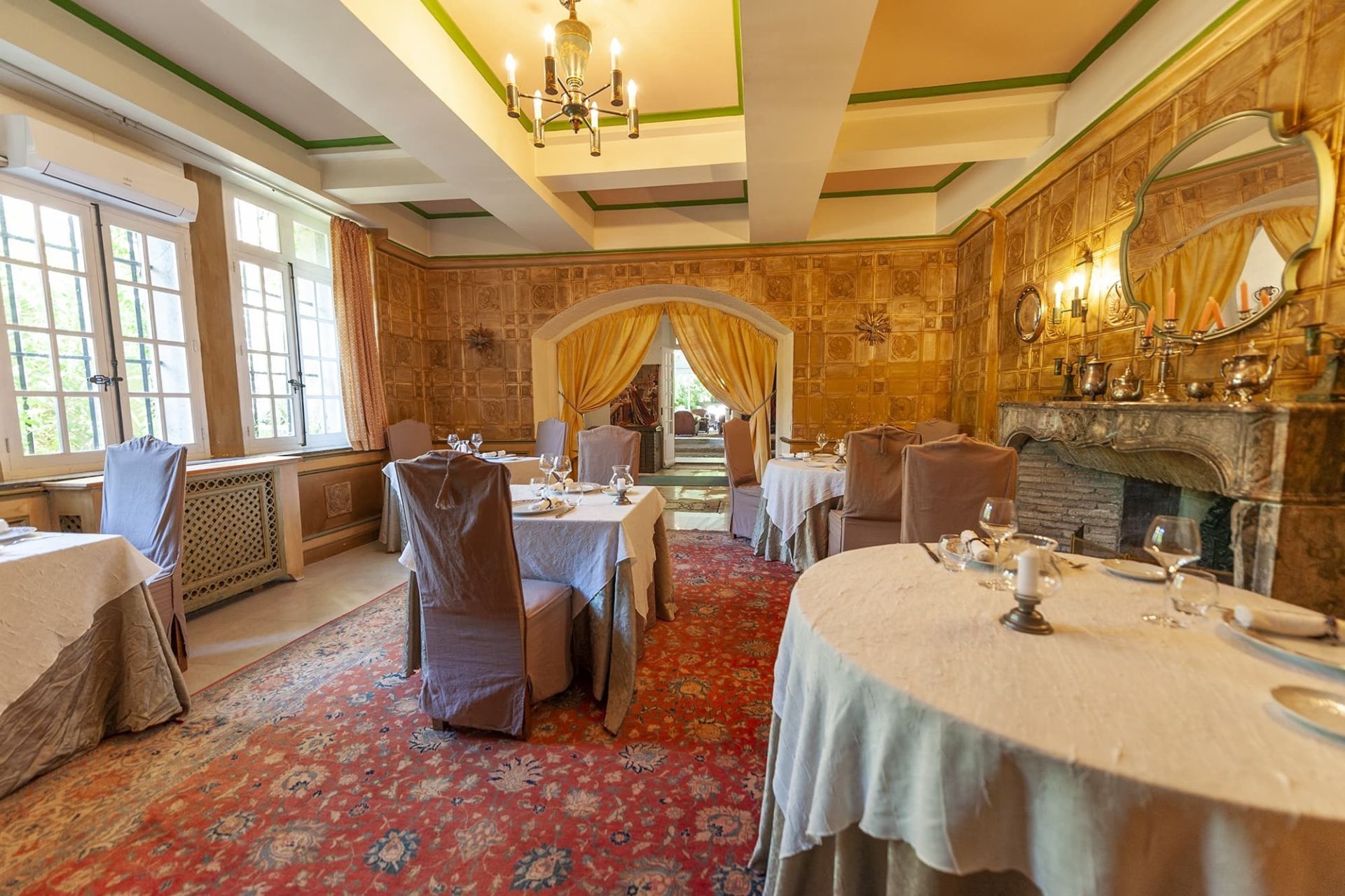 château 40 Pièces en vente sur CARCASSONNE (11000)