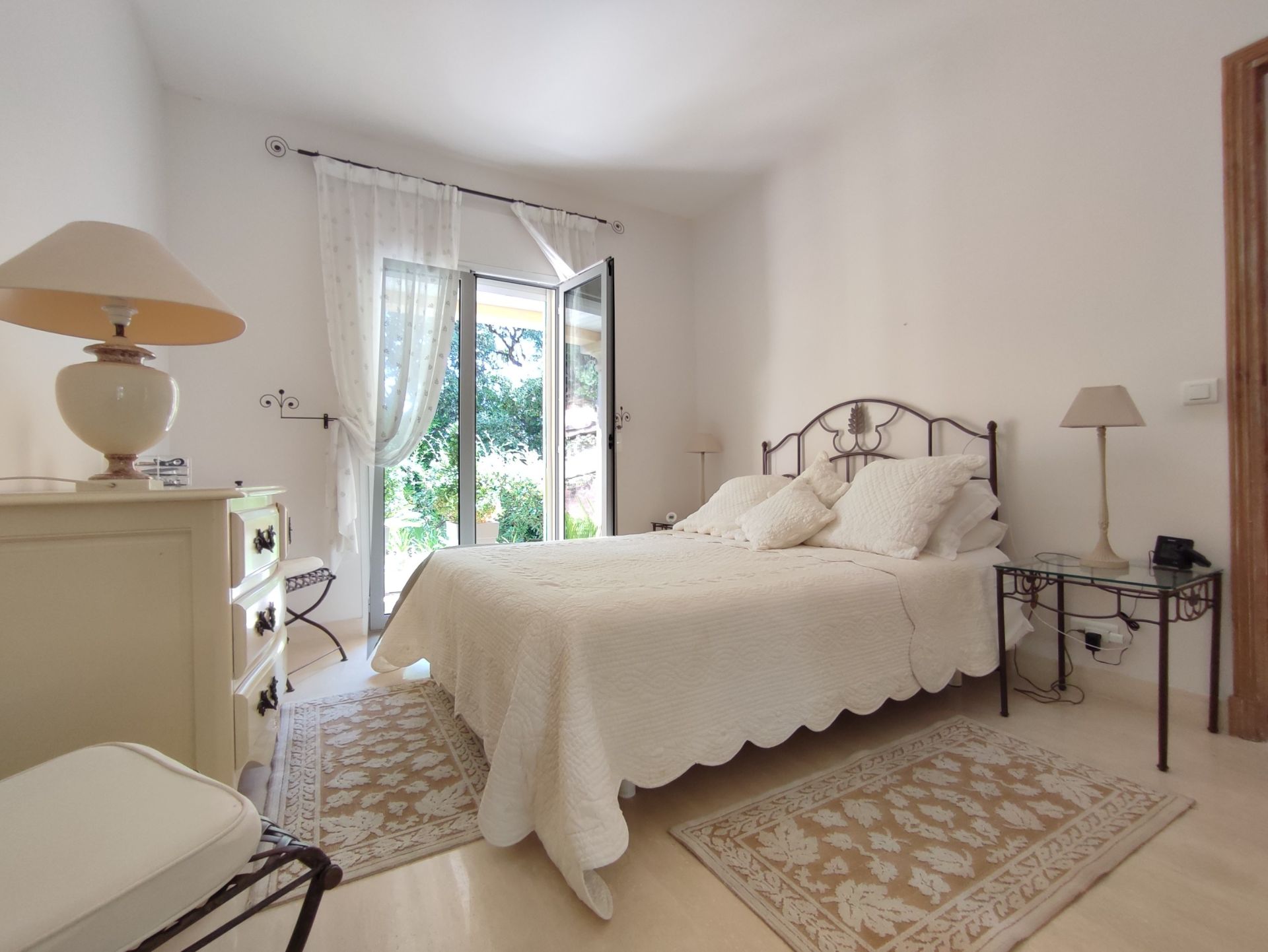 villa de luxe 7 Pièces en vente sur ANTHEOR (83530)