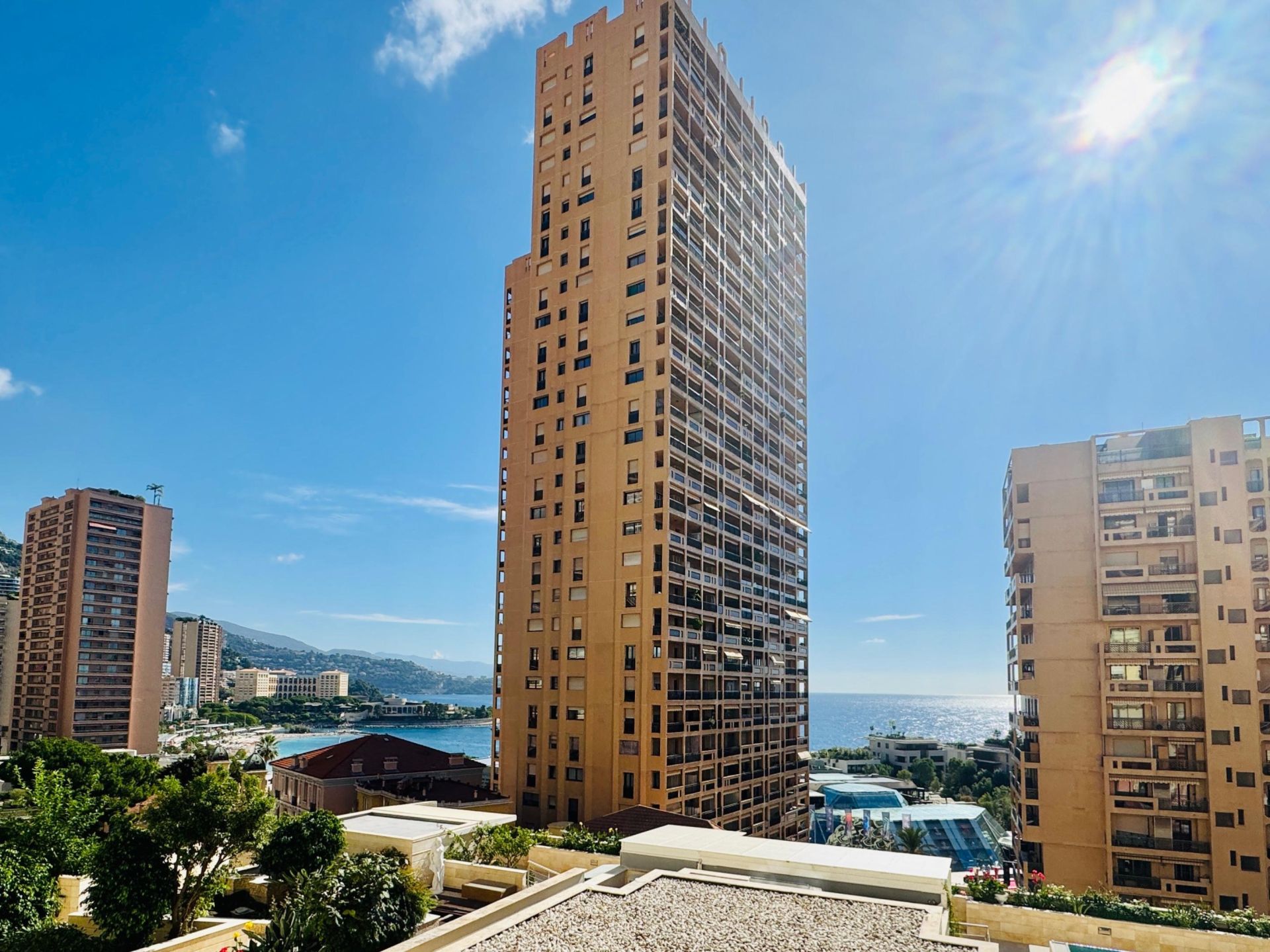 luxury apartment 4 Rooms for sale on MONACO (98000)