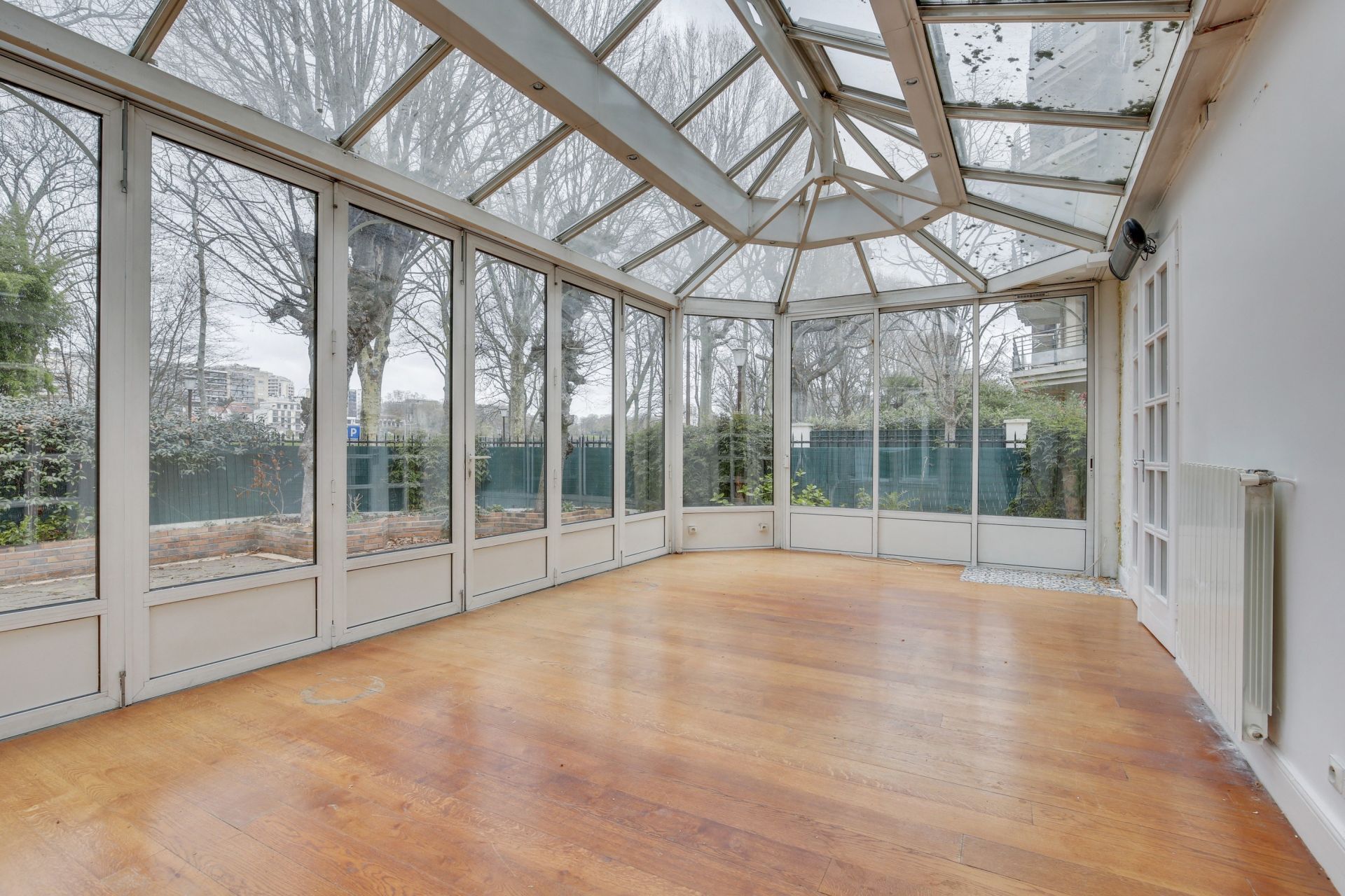 luxury house 7 Rooms for sale on NEUILLY SUR SEINE (92200)