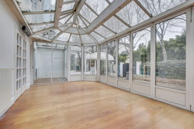 Sale Luxury house Neuilly-sur-Seine 7 Rooms 392 m²