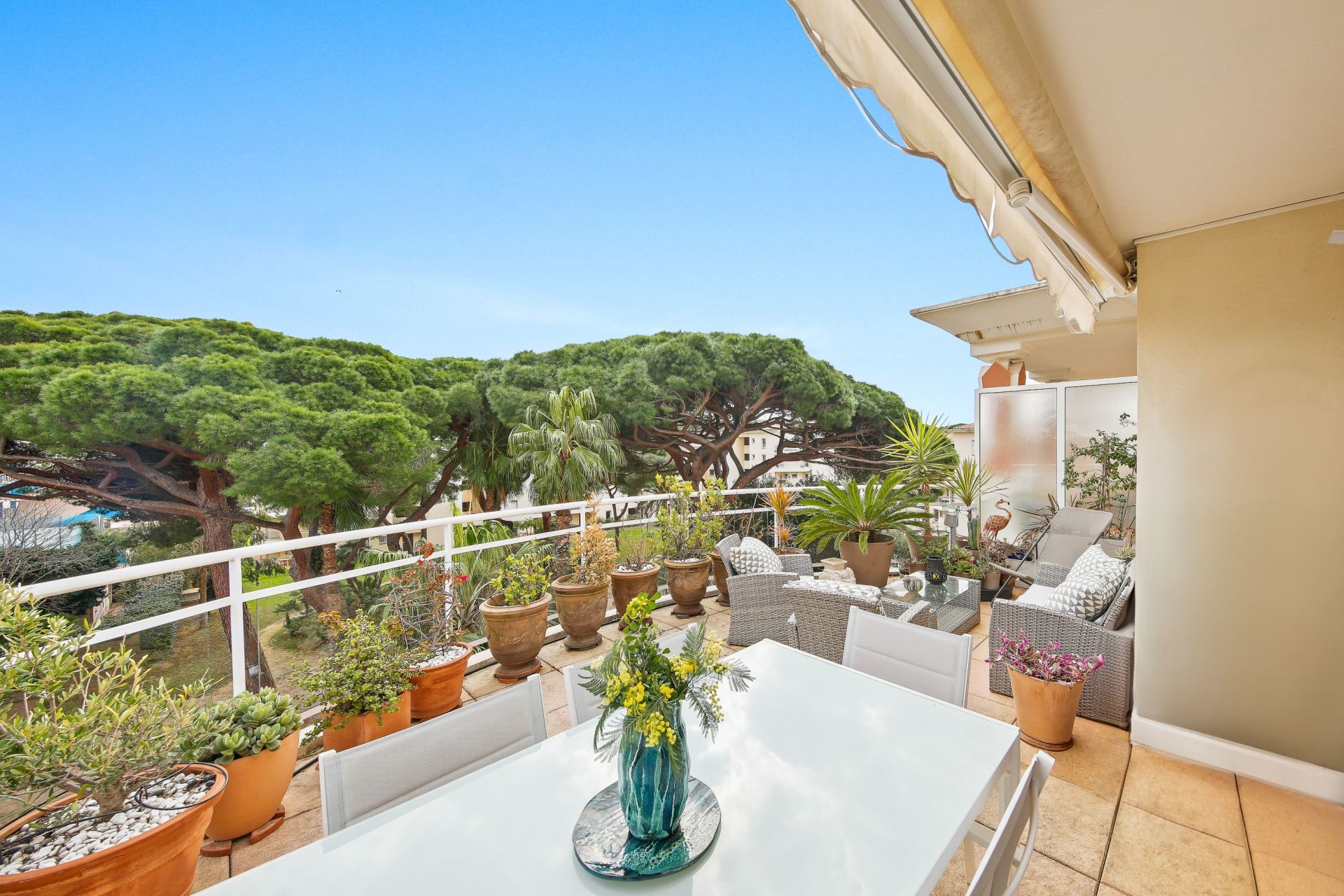 appartement de luxe 4 Pièces en vente sur HYERES PLAGE (83400)