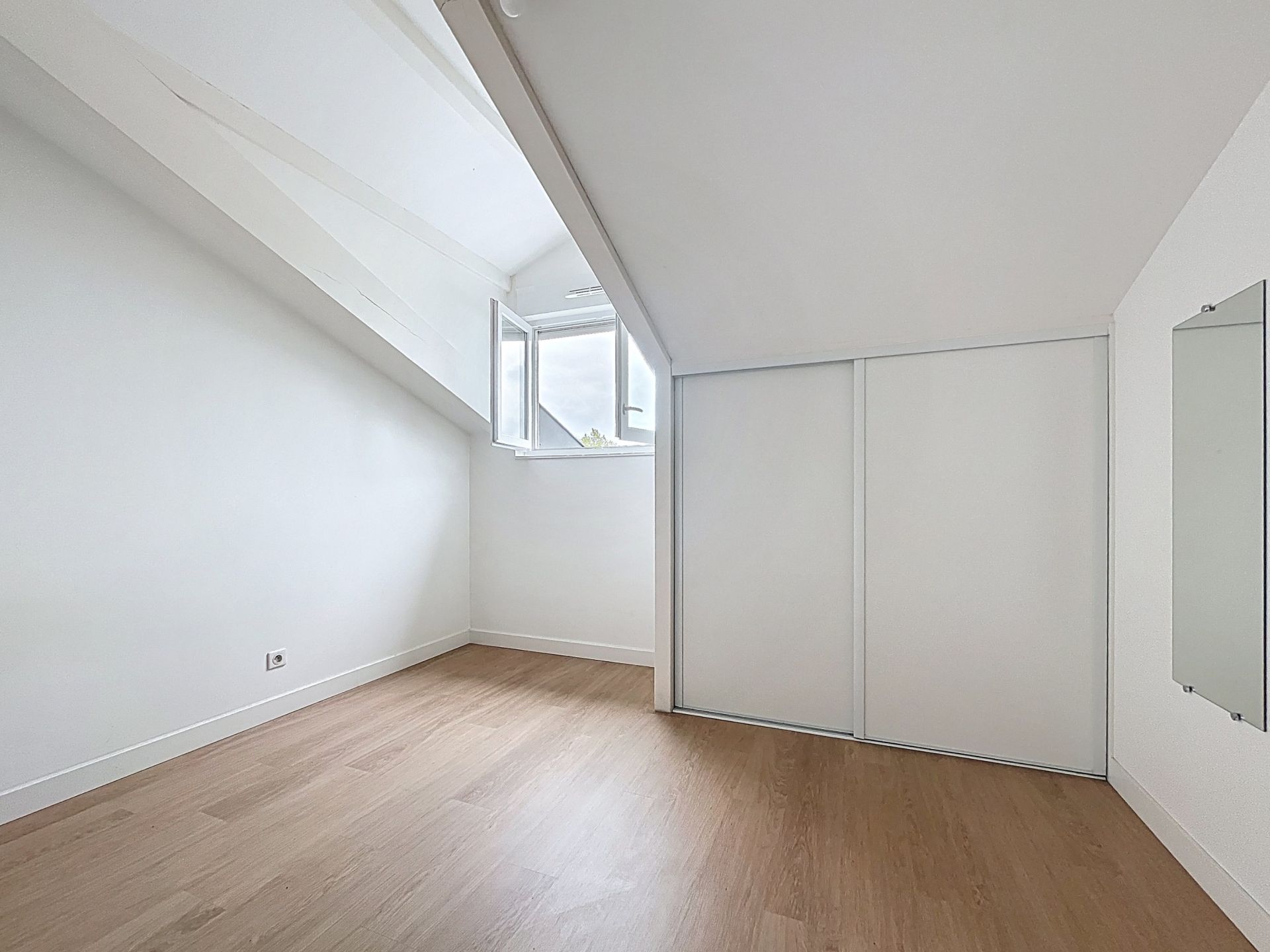 luxury apartment 3 Rooms for sale on ST JEAN DE LUZ (64500)