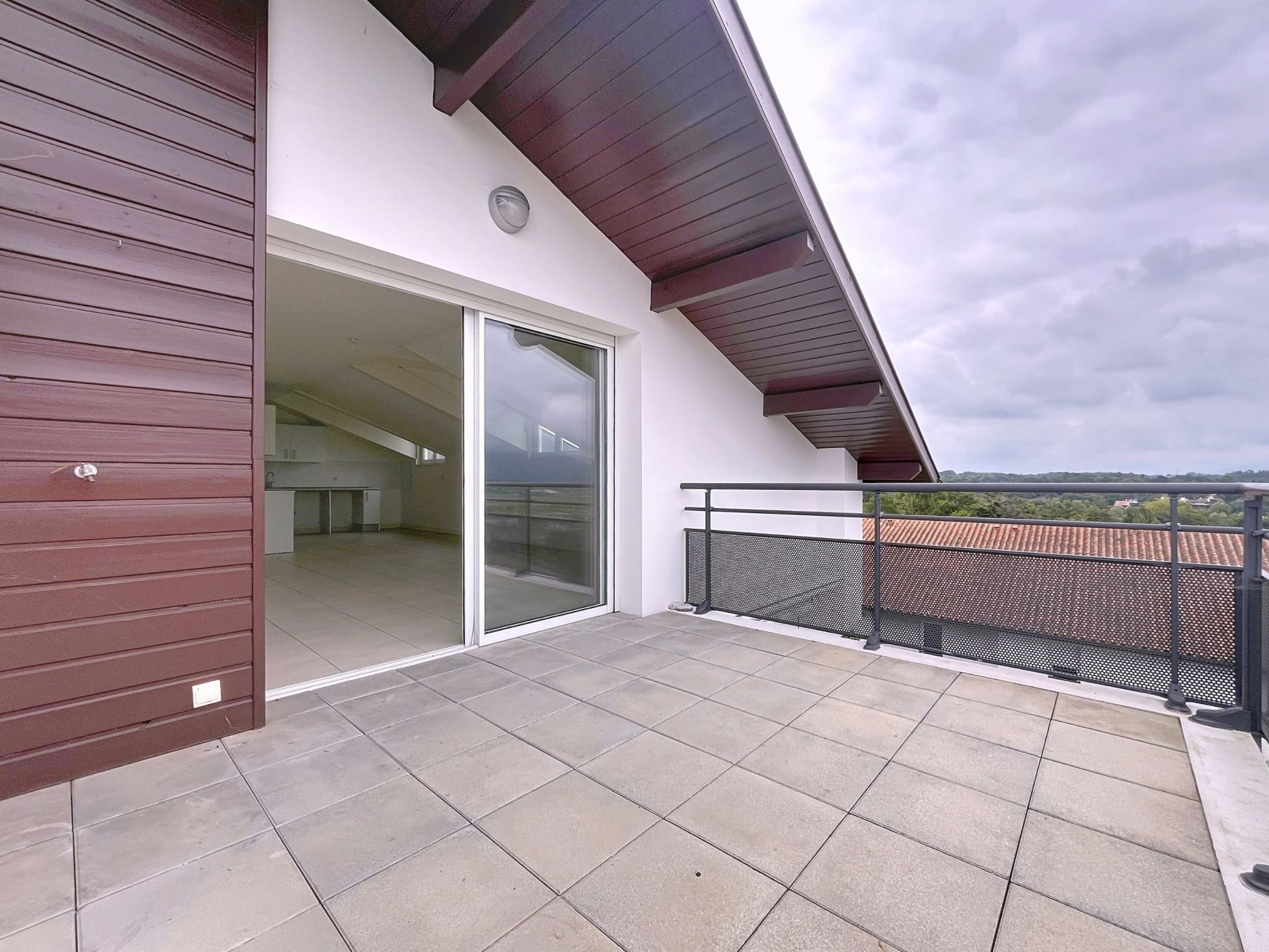 luxury apartment 3 Rooms for sale on ST JEAN DE LUZ (64500)