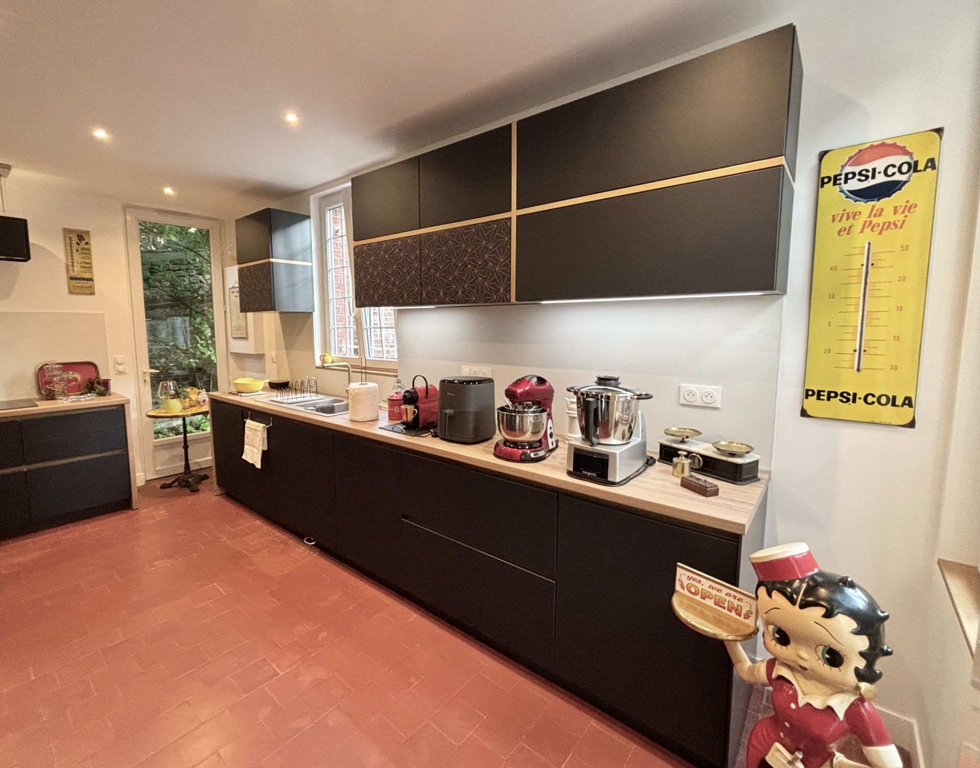 luxury house 9 Rooms for sale on STE ADRESSE (76310)