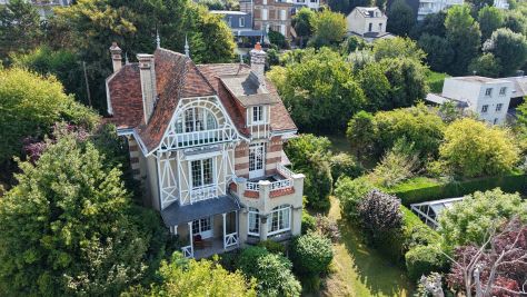 Sale Luxury house Sainte-Adresse 9 Rooms 256 m²