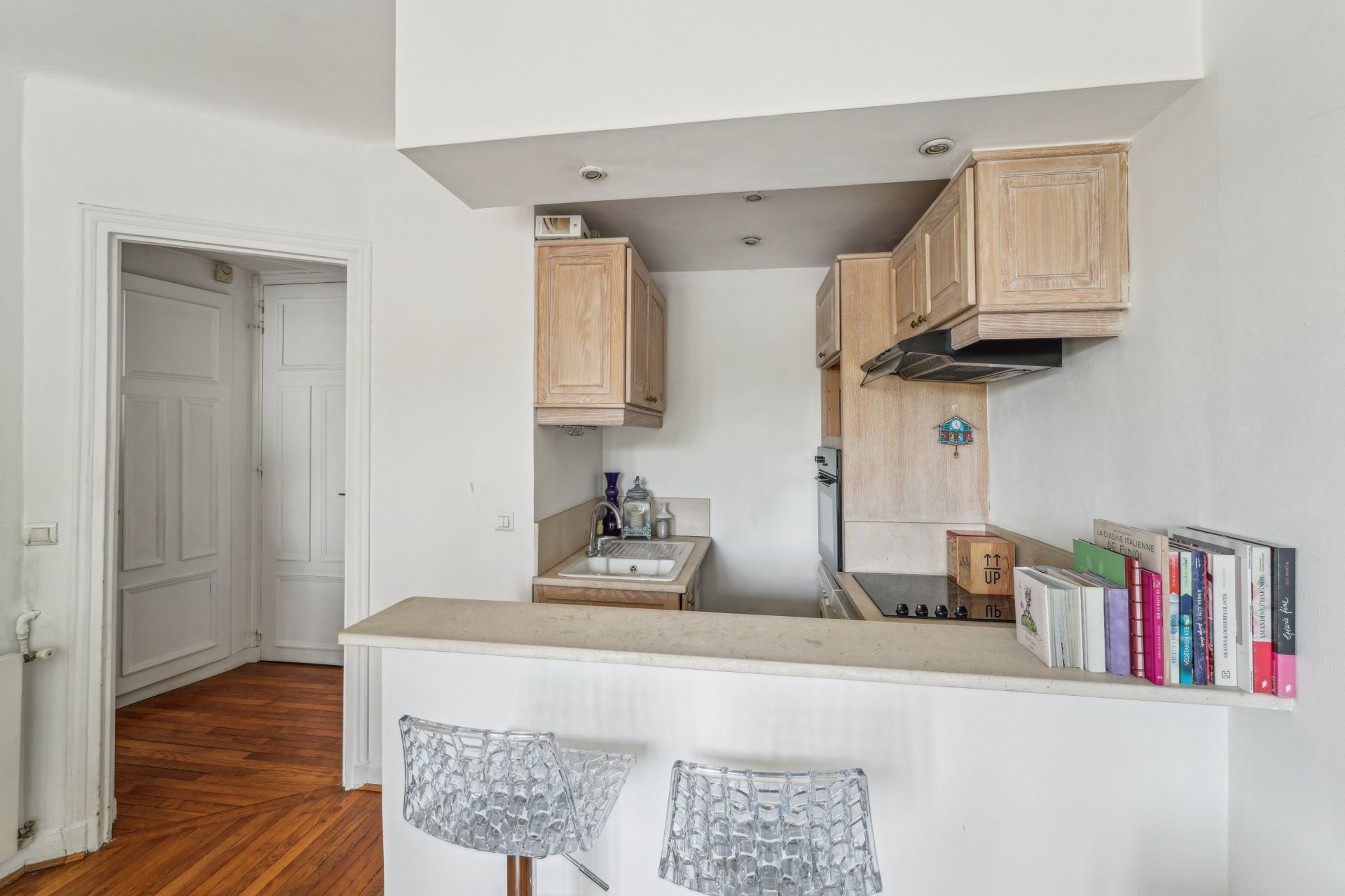 luxury apartment 2 Rooms for sale on NEUILLY SUR SEINE (92200)