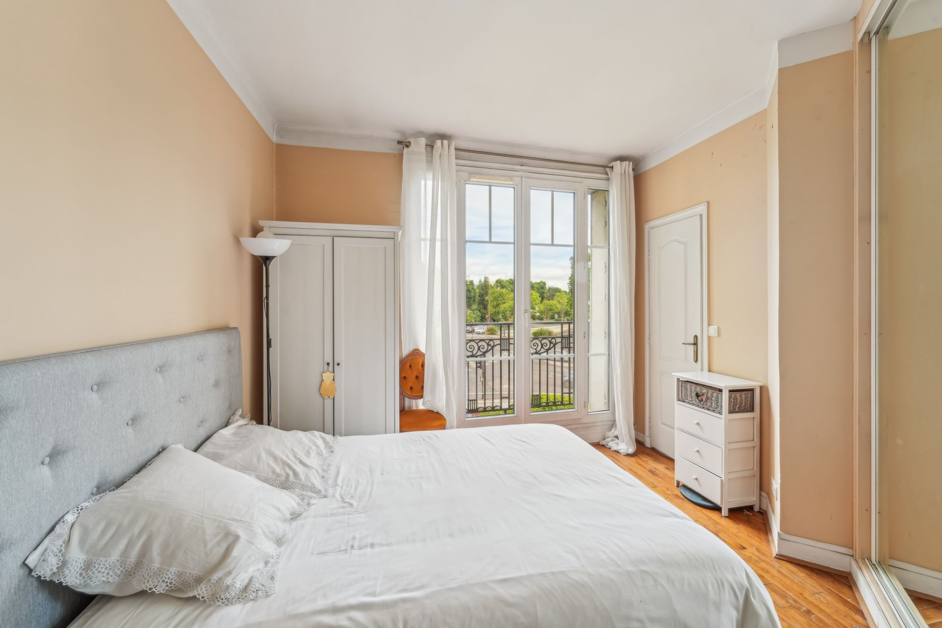 luxury apartment 2 Rooms for sale on NEUILLY SUR SEINE (92200)