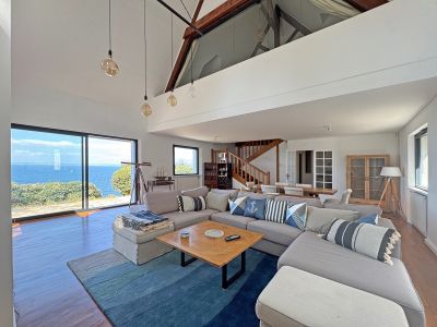 Sale Luxury house Poullan-sur-Mer 8 Rooms 170 m²