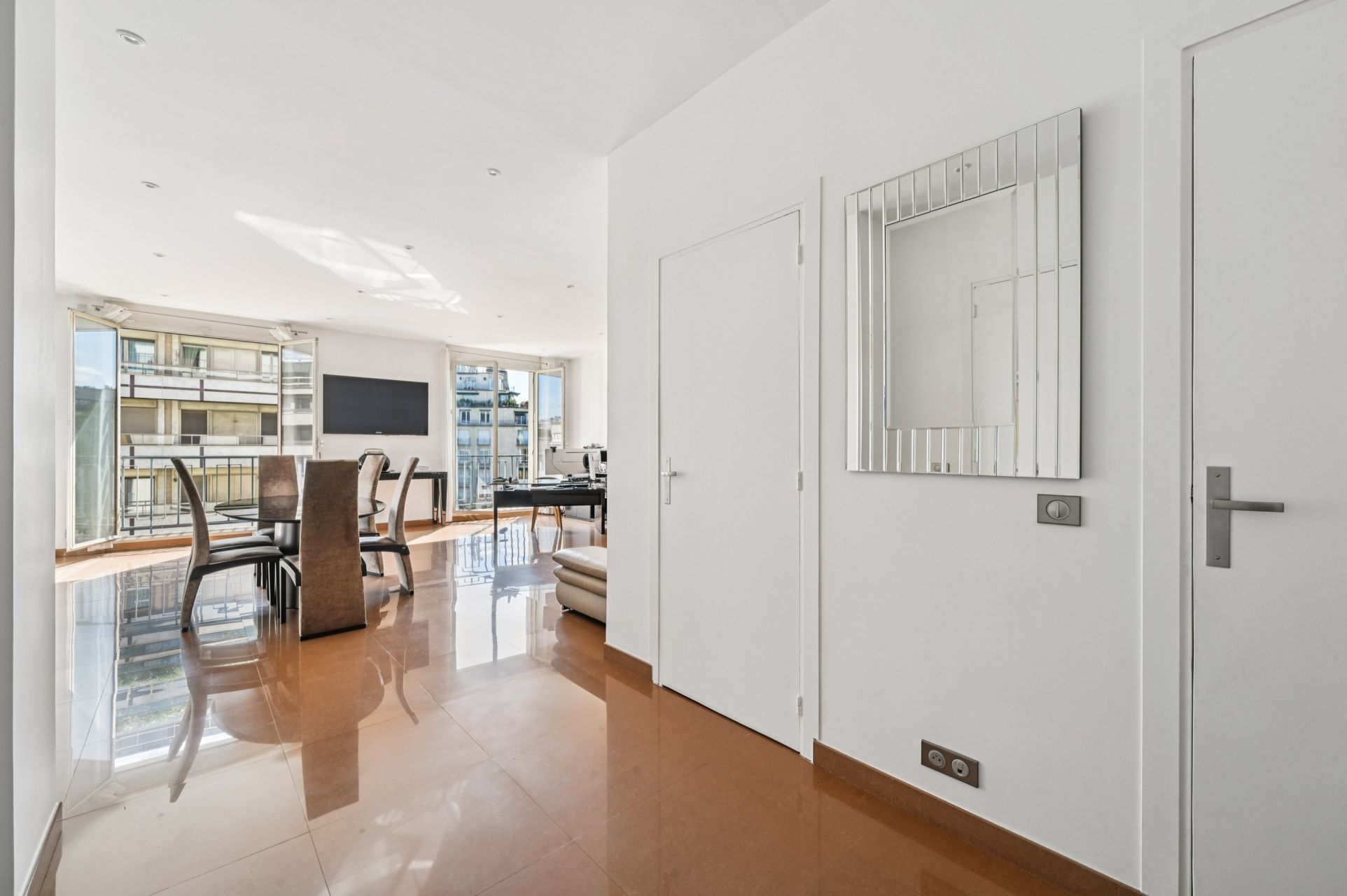 luxury apartment 3 Rooms for sale on PARIS (75016)