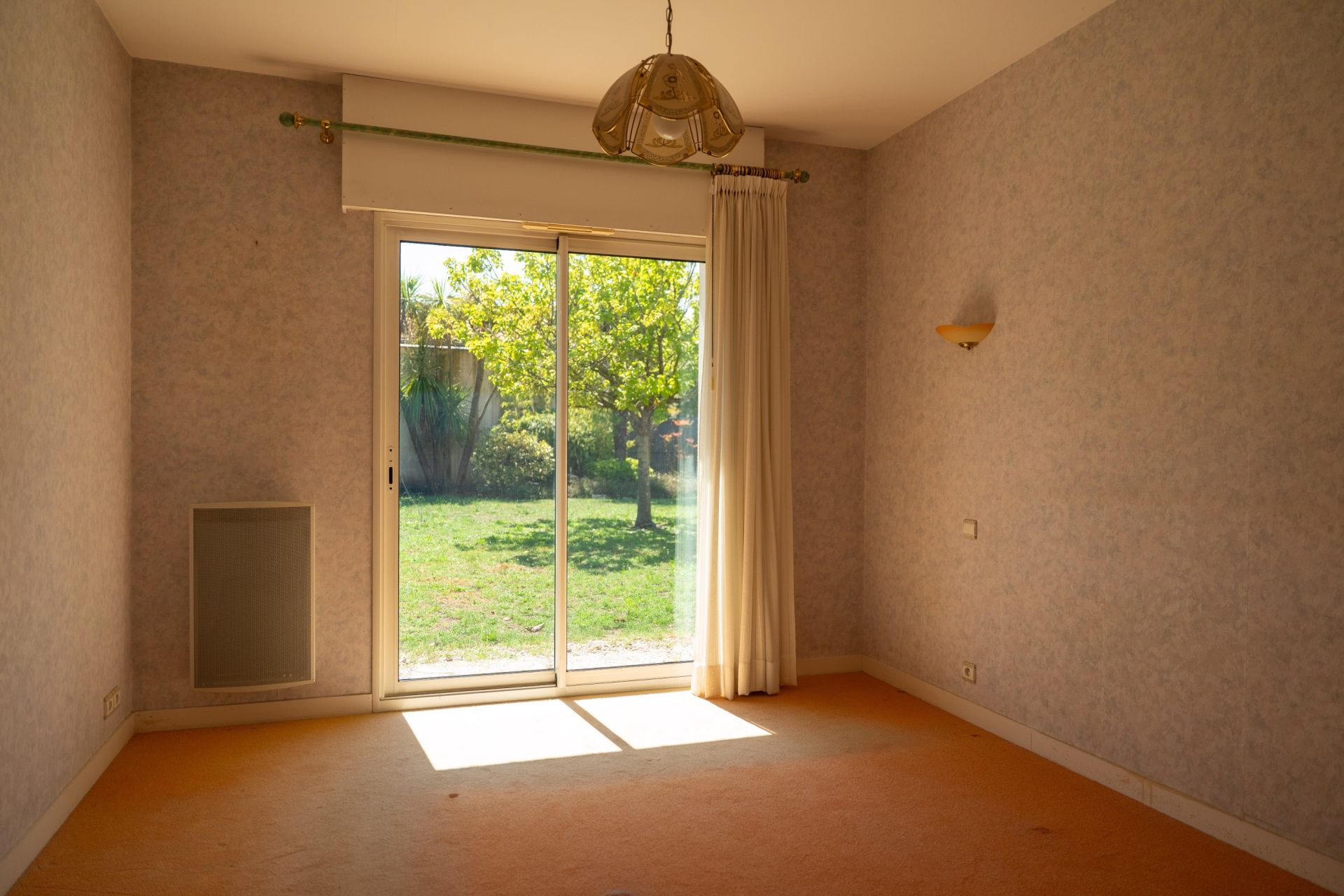 luxury house 5 Rooms for sale on ROYAN (17200)