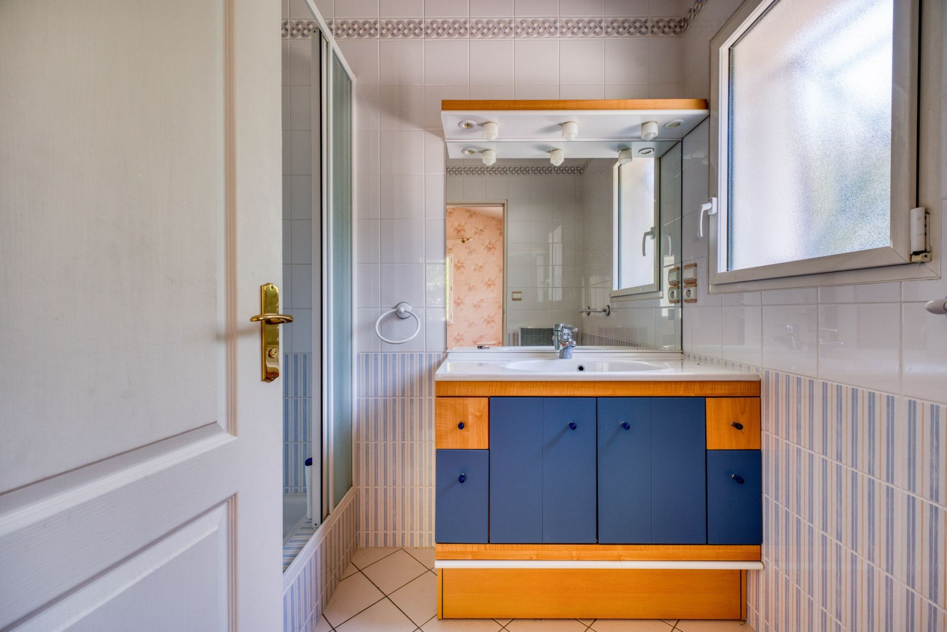 luxury house 5 Rooms for sale on ROYAN (17200)