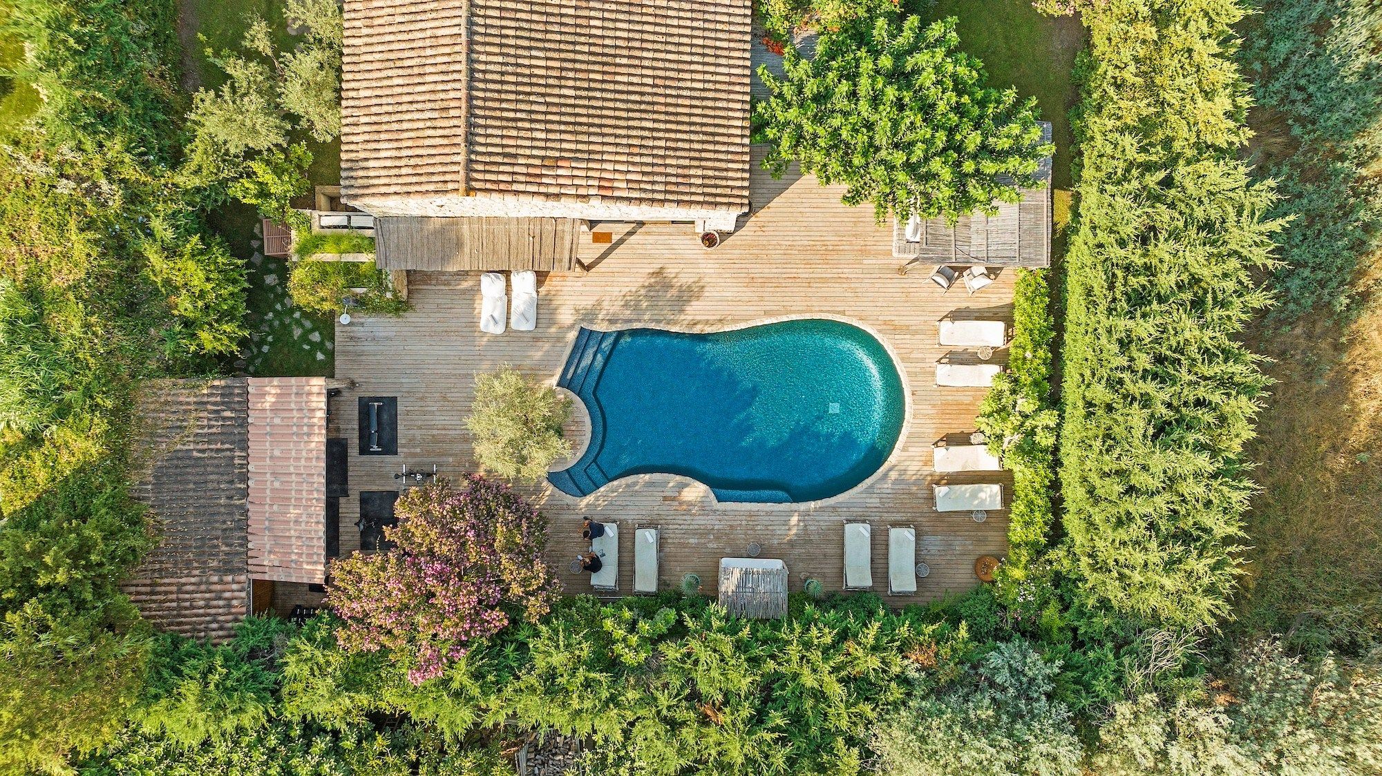 luxury provencale house 8 Rooms for sale on GRIMAUD (83310)