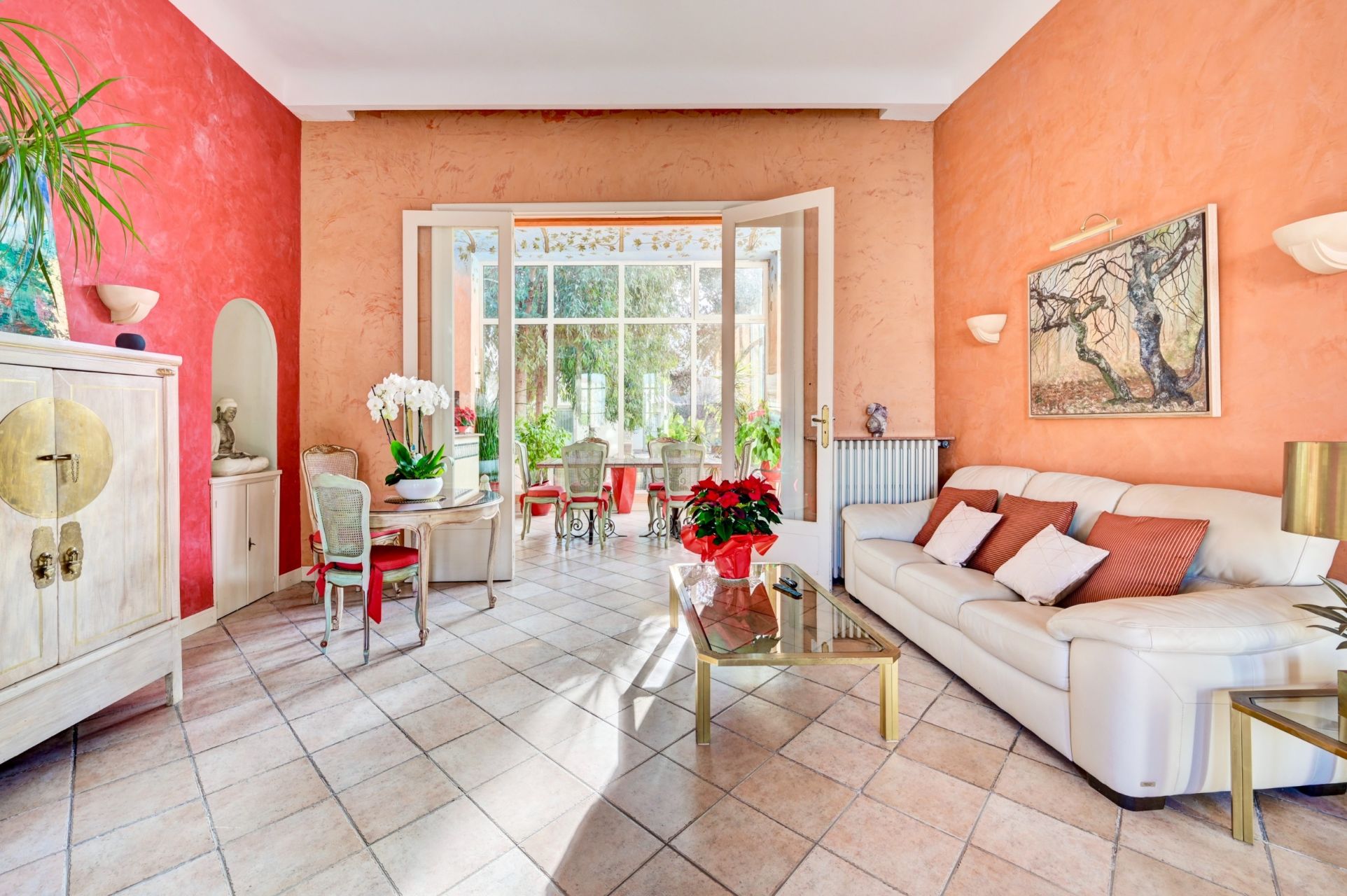 mansion 10 Rooms for sale on MARSEILLE (13008)