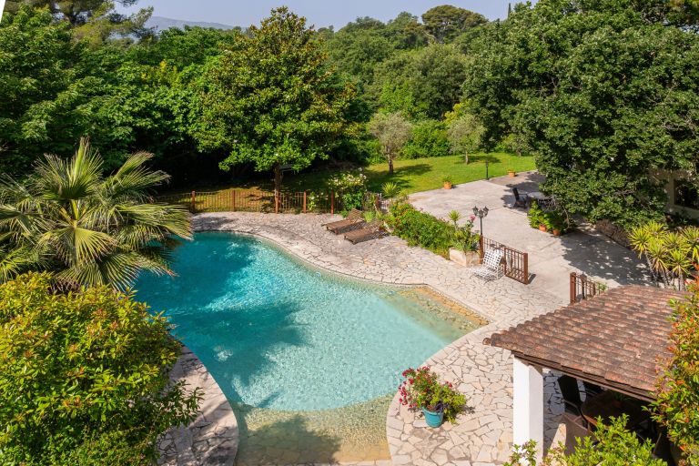 maison de luxe 7 Pièces en vente sur MARSEILLE (13011)