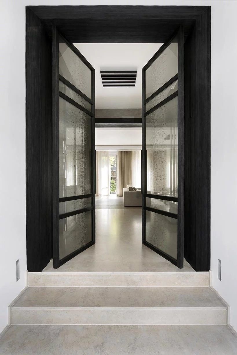 luxury house 7 Rooms for sale on NEUILLY SUR SEINE (92200)