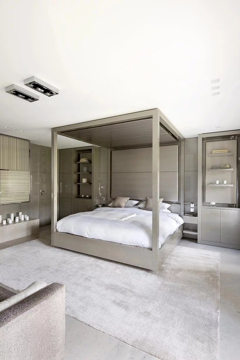 luxury house 7 Rooms for sale on NEUILLY SUR SEINE (92200)