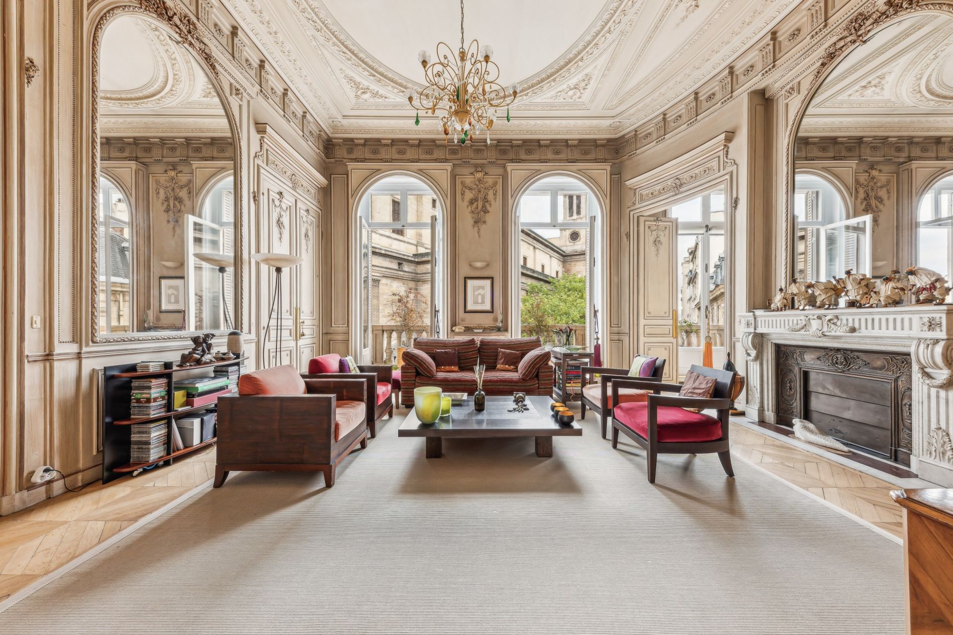 luxury apartment 6 Rooms for sale on PARIS (75010)