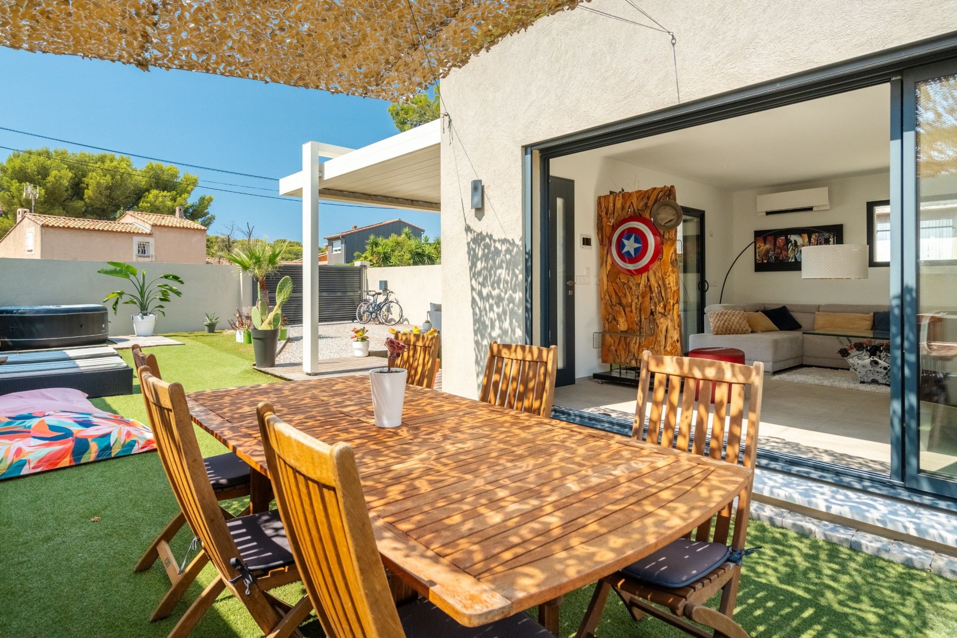 contemporary house 4 Rooms for sale on CARRY LE ROUET (13620)