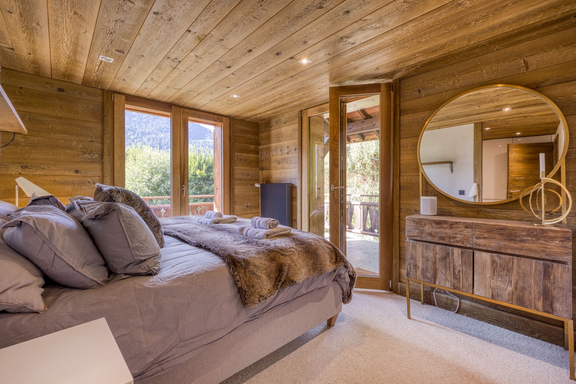 luxury apartment 6 Rooms for sale on MEGEVE (74120)