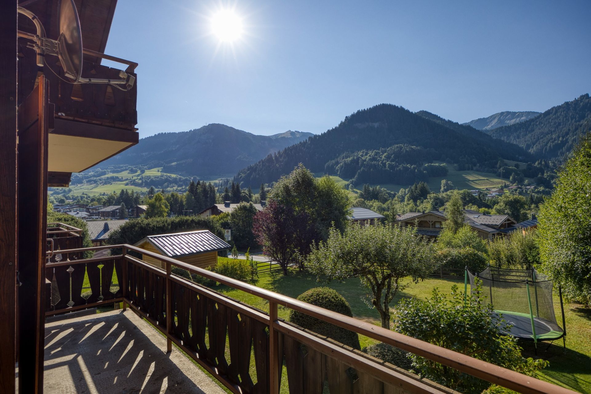 luxury apartment 6 Rooms for sale on MEGEVE (74120)