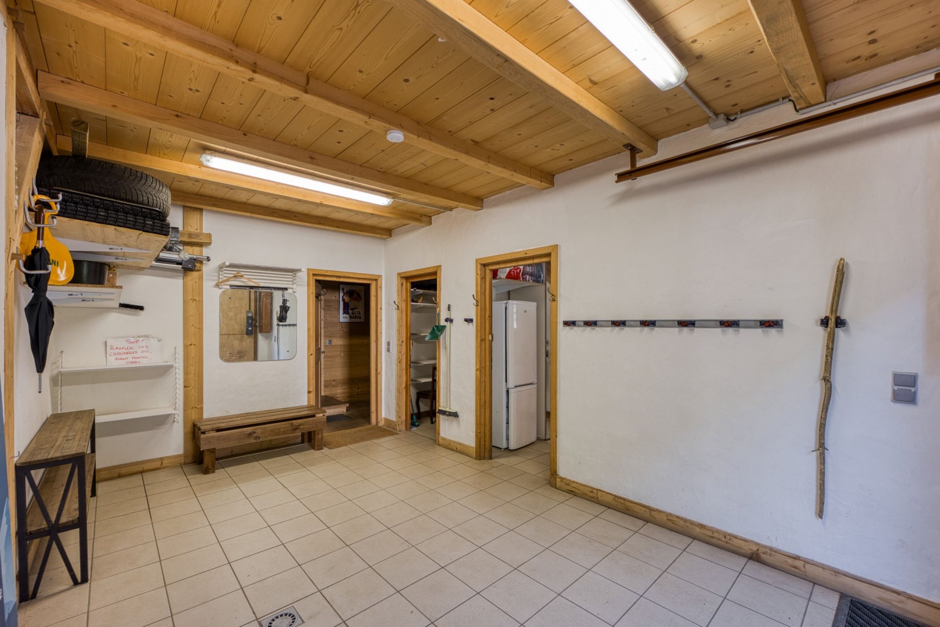 luxury apartment 6 Rooms for sale on MEGEVE (74120)