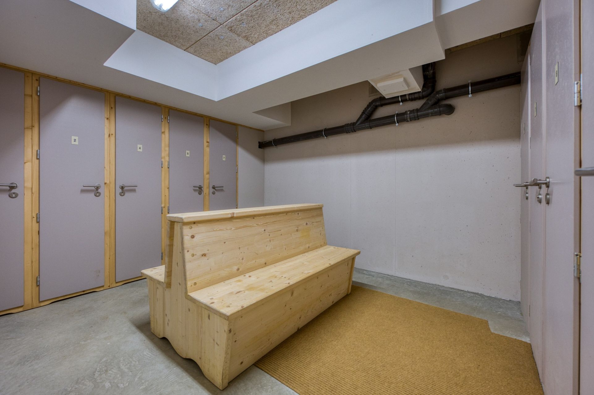 luxury apartment 4 Rooms for sale on MEGEVE (74120)