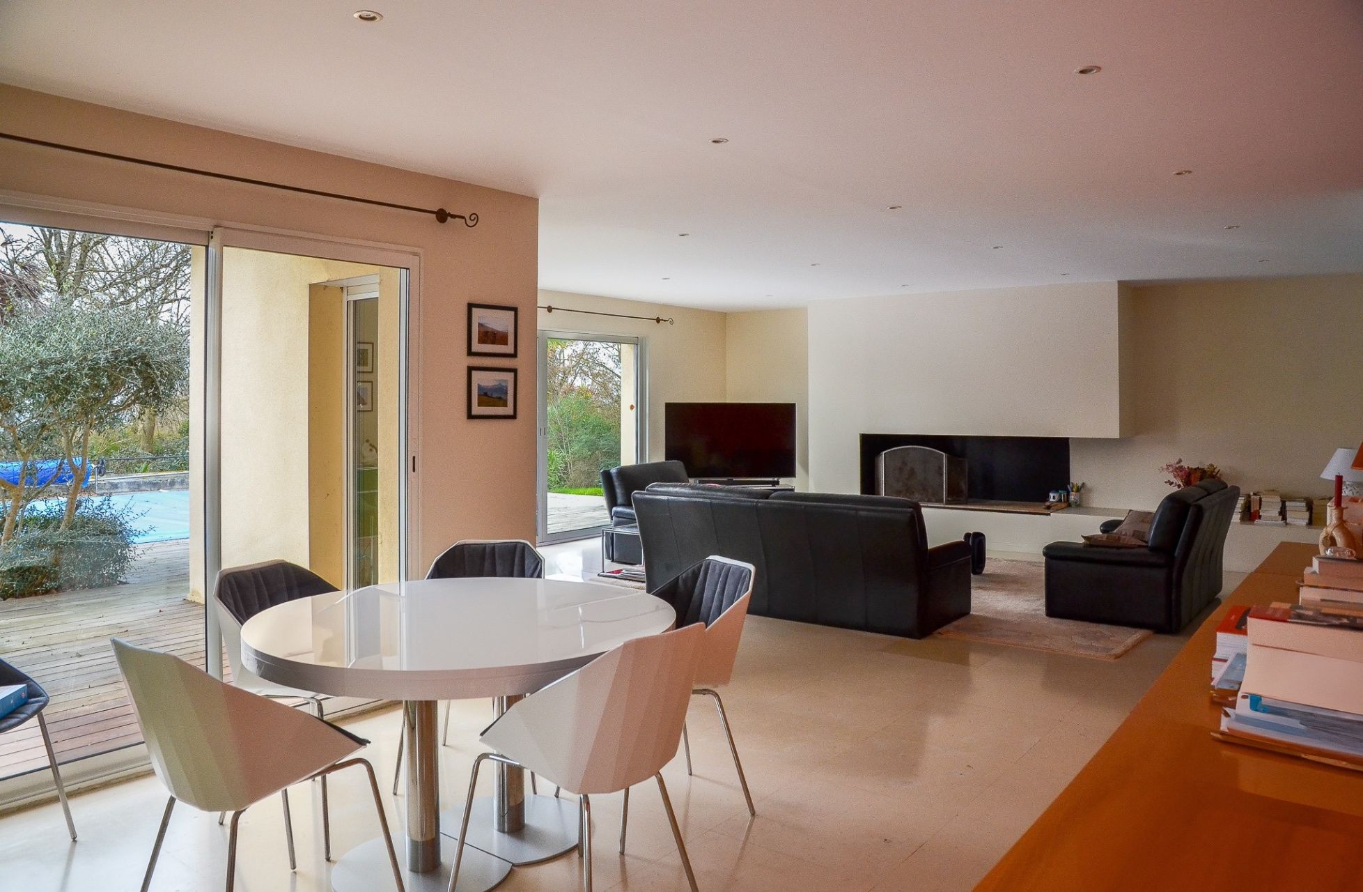 luxury house 6 Rooms for sale on TOULOUSE (31000)