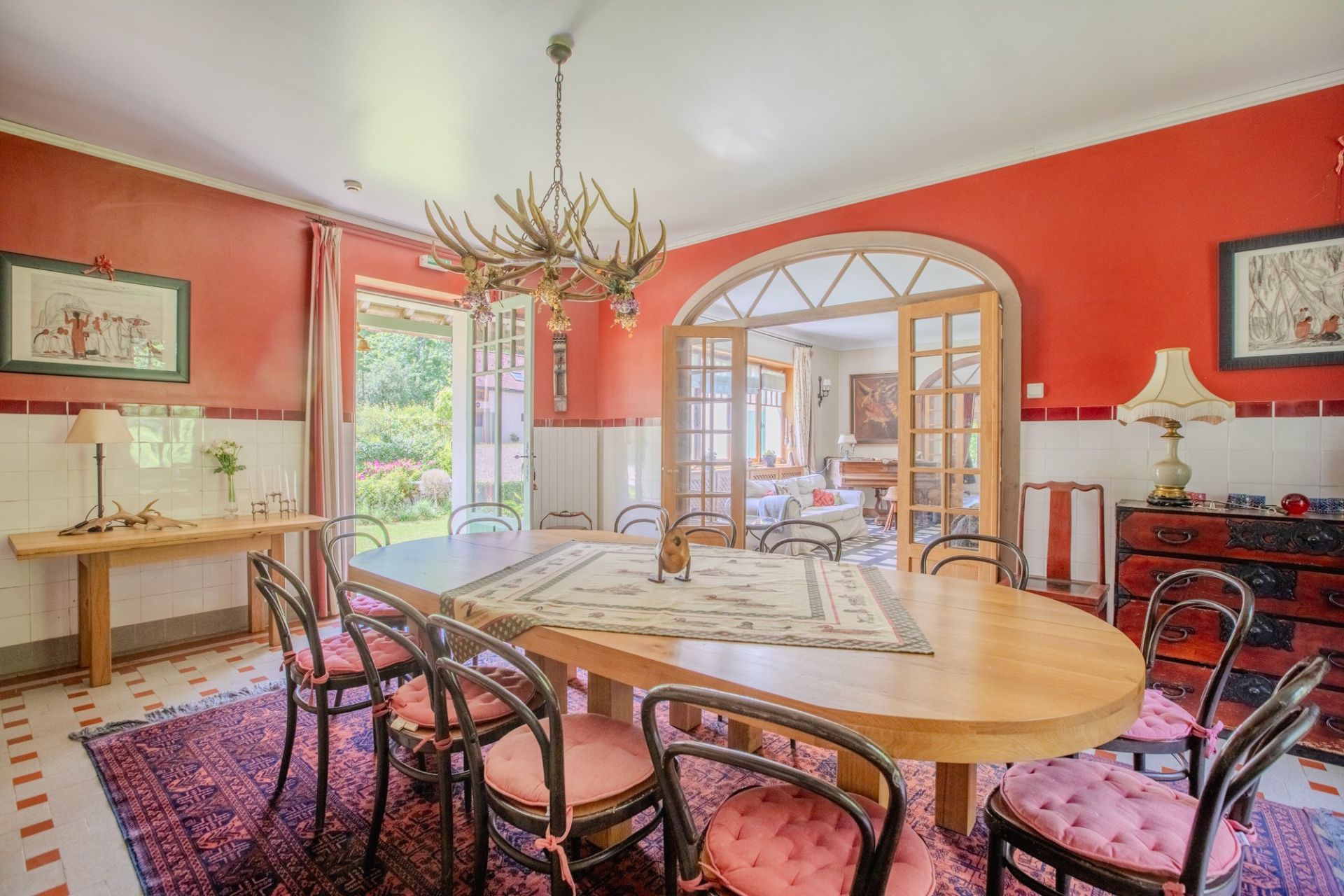 manoir 20 Pièces en vente sur NOYERS (89310)