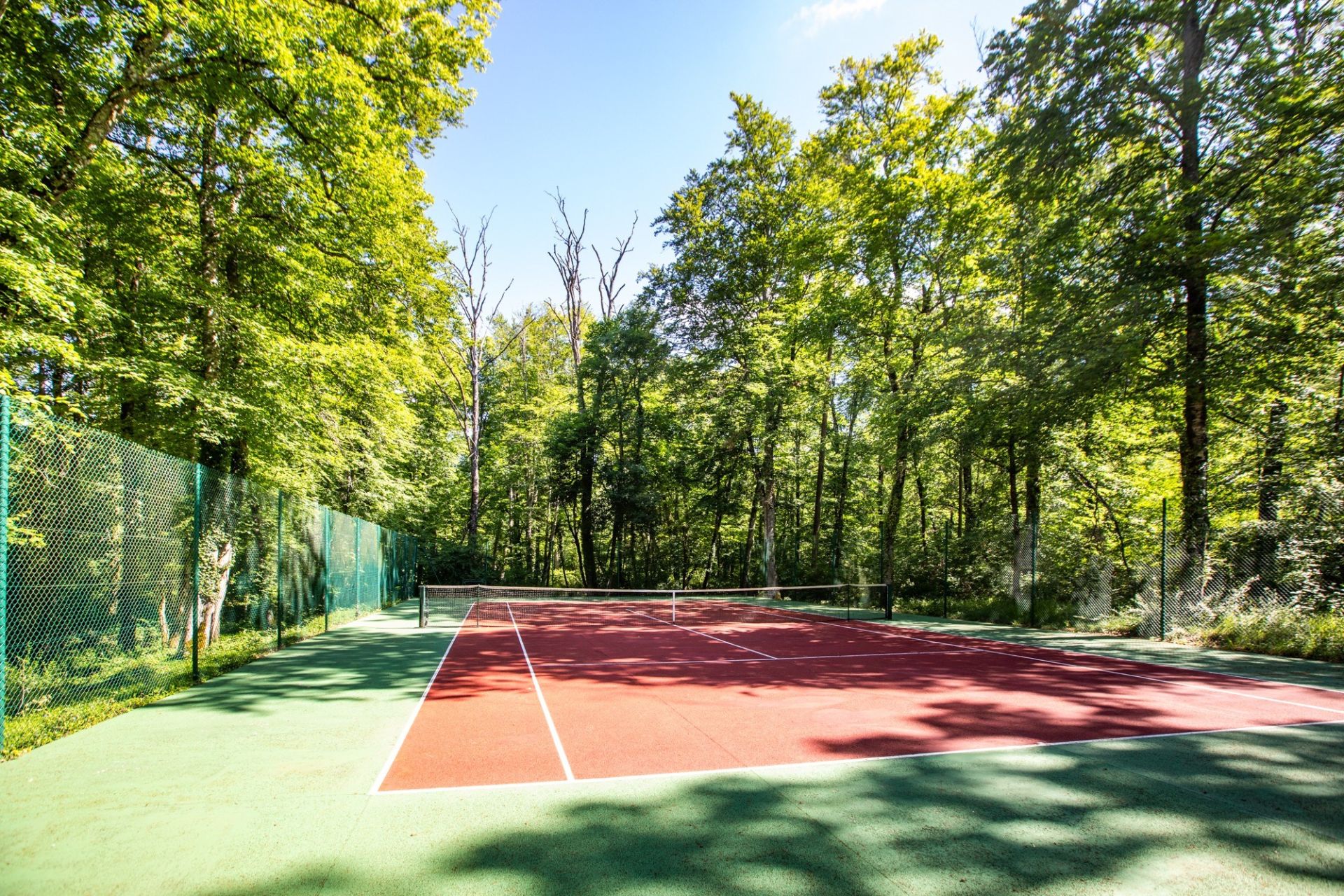 manoir 20 Pièces en vente sur NOYERS (89310)