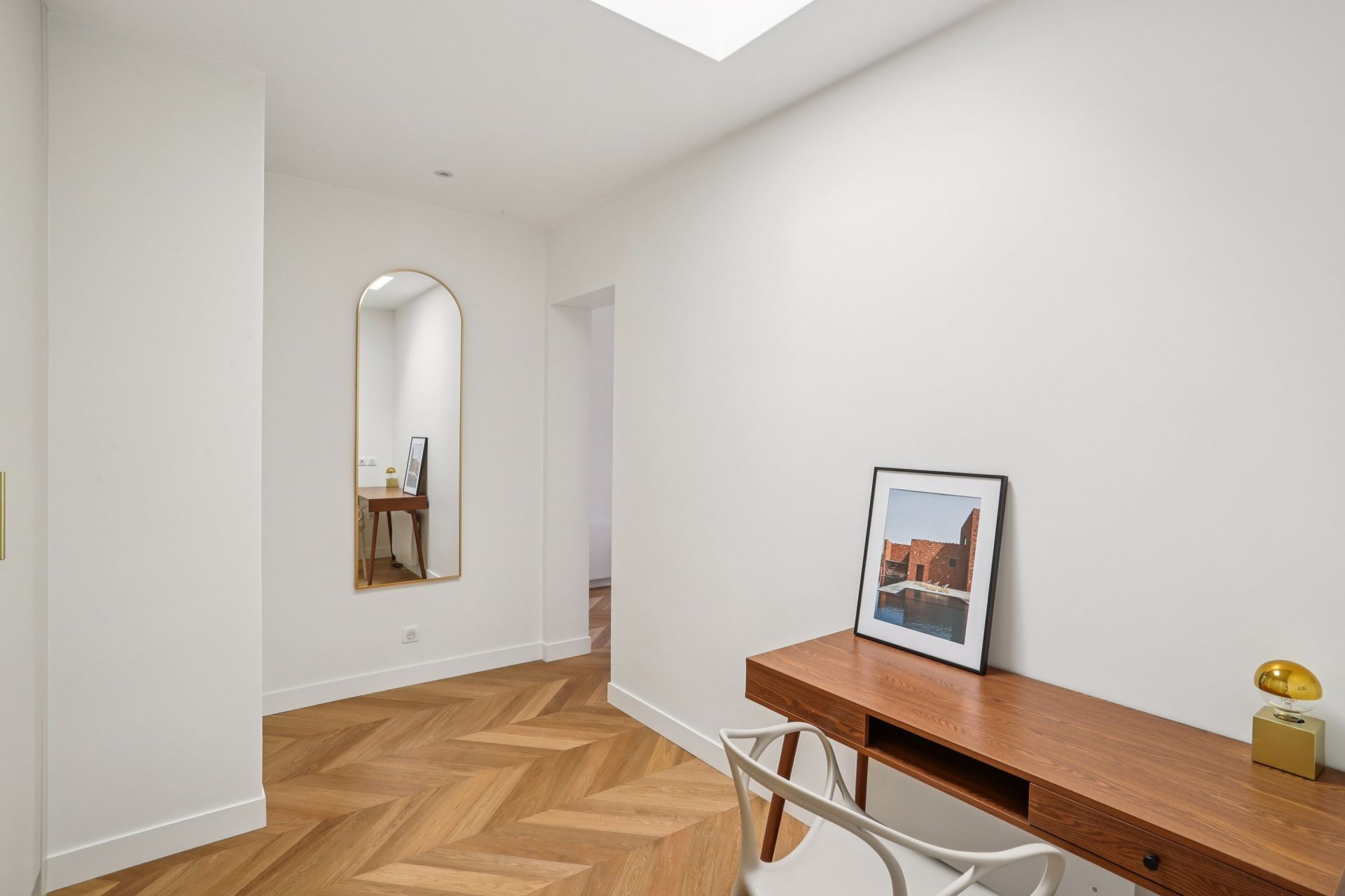 luxury apartment 2 Rooms for sale on PARIS (75008)