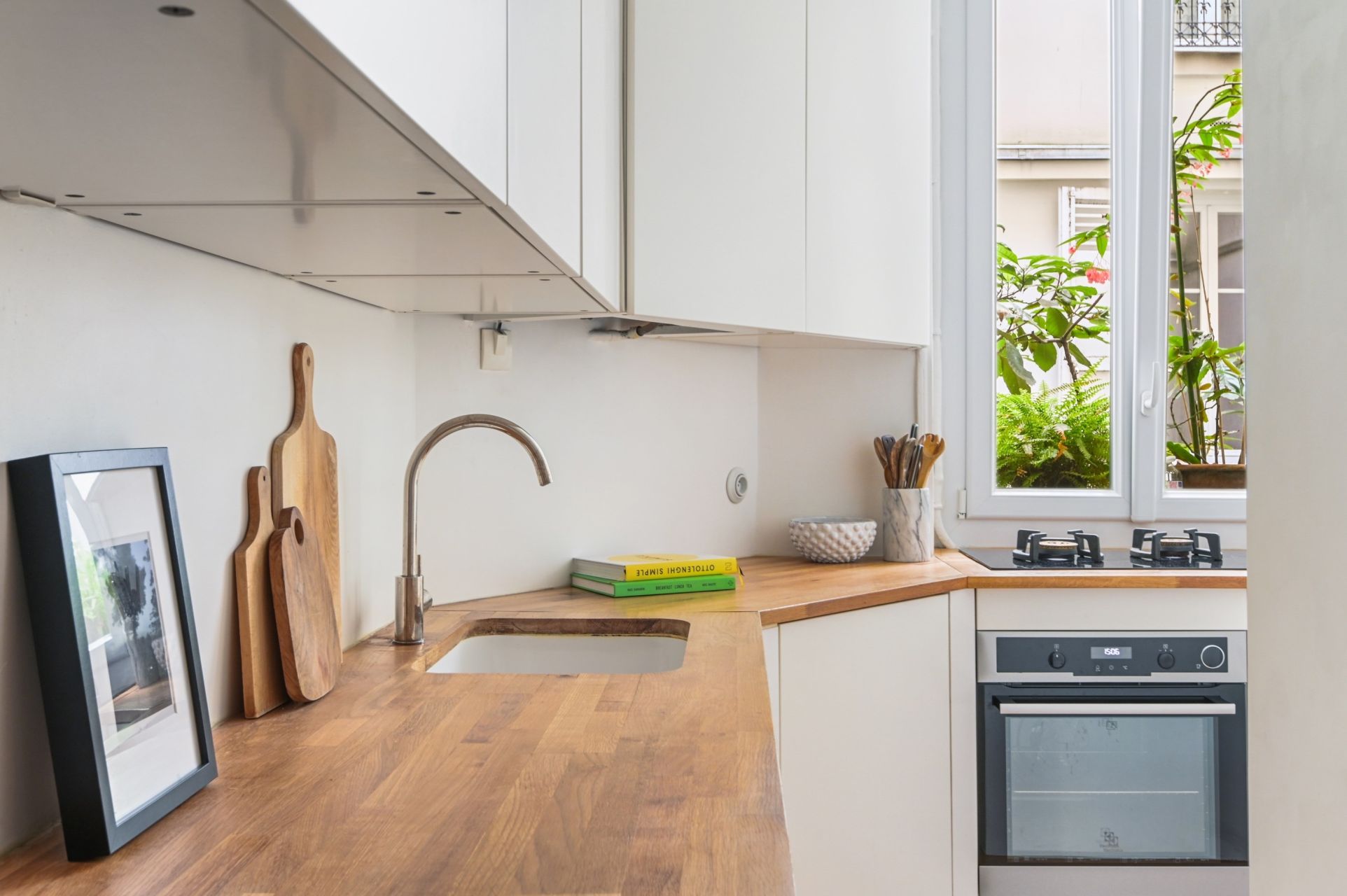 luxury apartment 2 Rooms for sale on PARIS (75009)