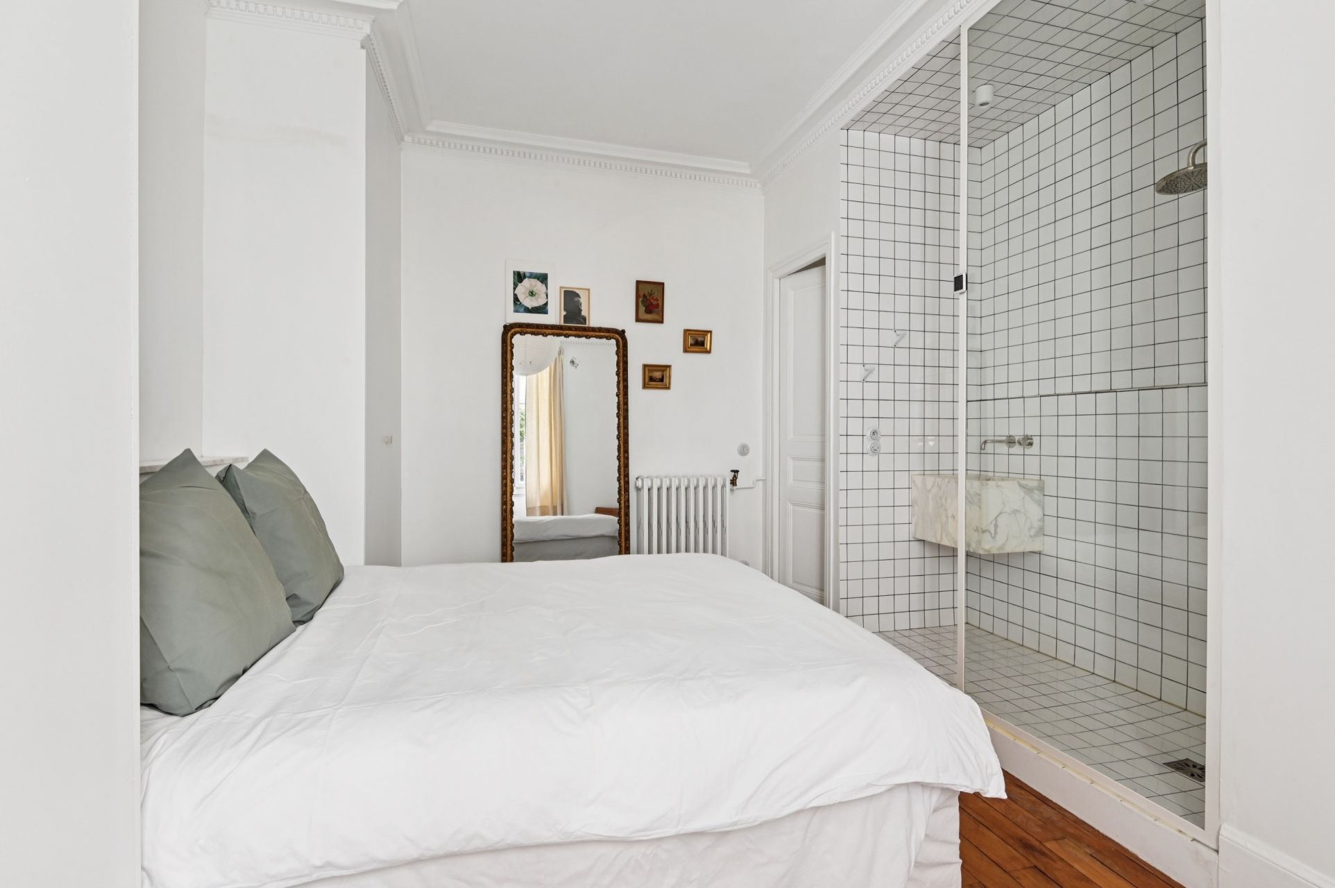 luxury apartment 2 Rooms for sale on PARIS (75009)