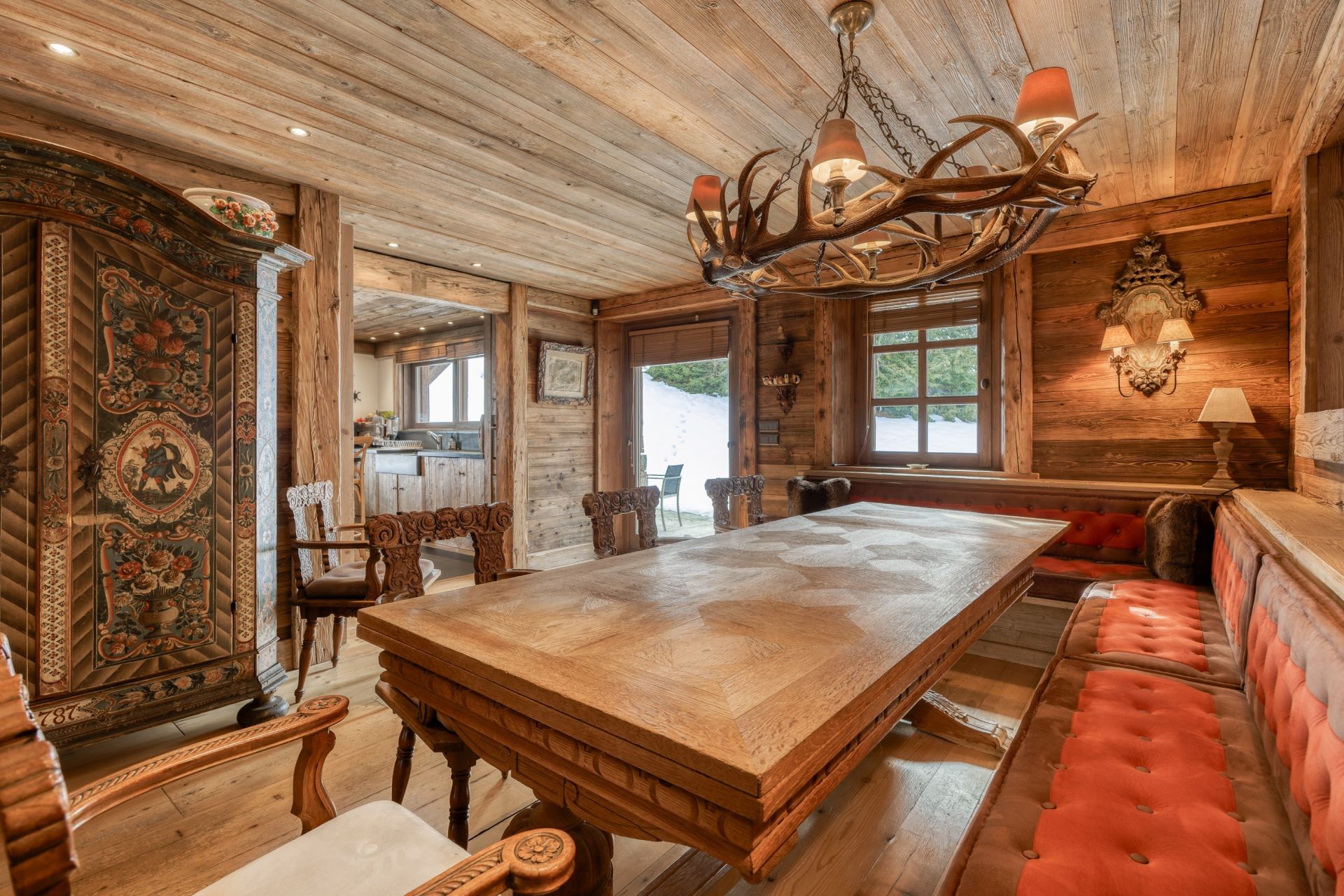 luxury chalet 12 Rooms for sale on MEGEVE (74120)
