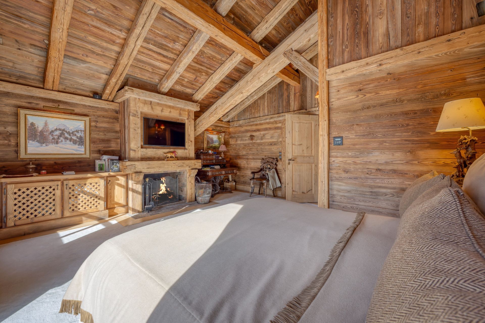 luxury chalet 12 Rooms for sale on MEGEVE (74120)