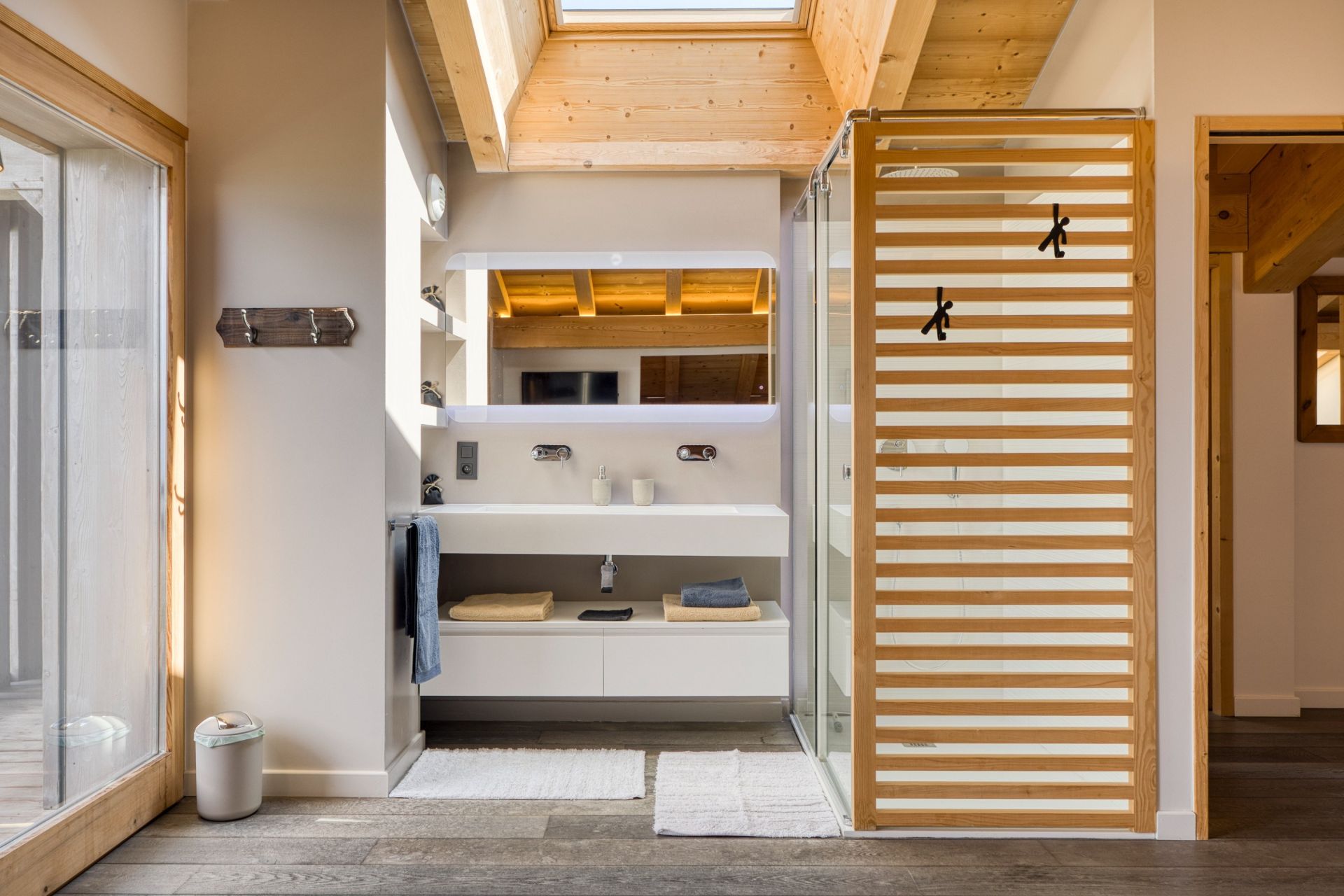 luxury chalet 7 Rooms for sale on ST GERVAIS LES BAINS (74170)