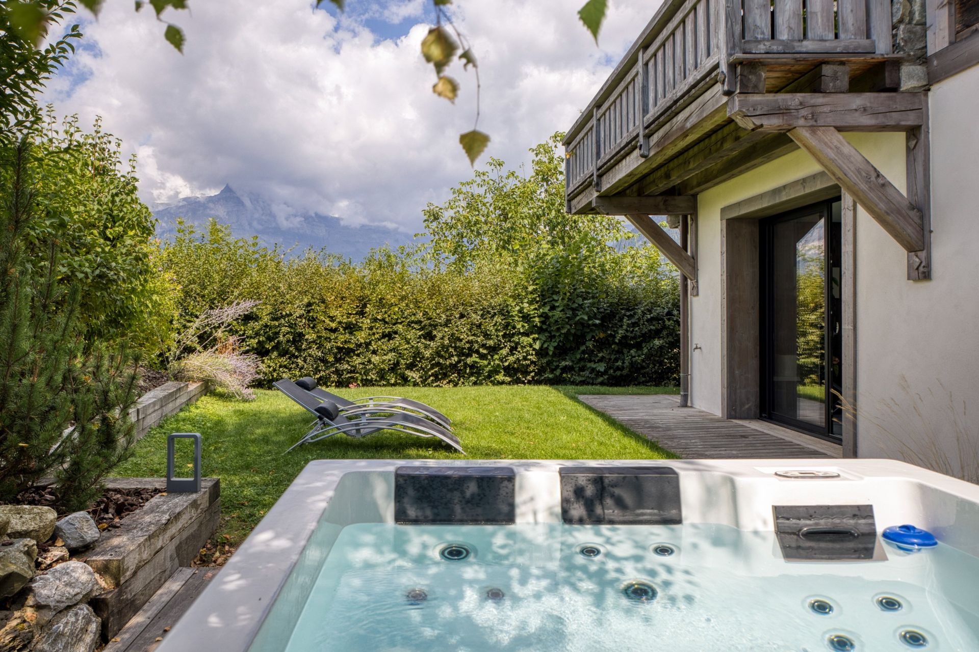 luxury chalet 7 Rooms for sale on ST GERVAIS LES BAINS (74170)