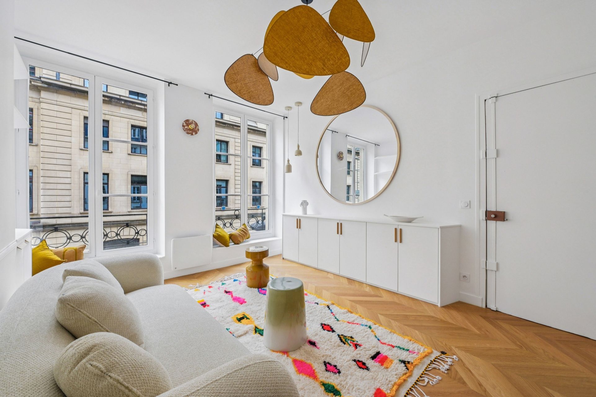 luxury apartment 2 Rooms for sale on PARIS (75001)