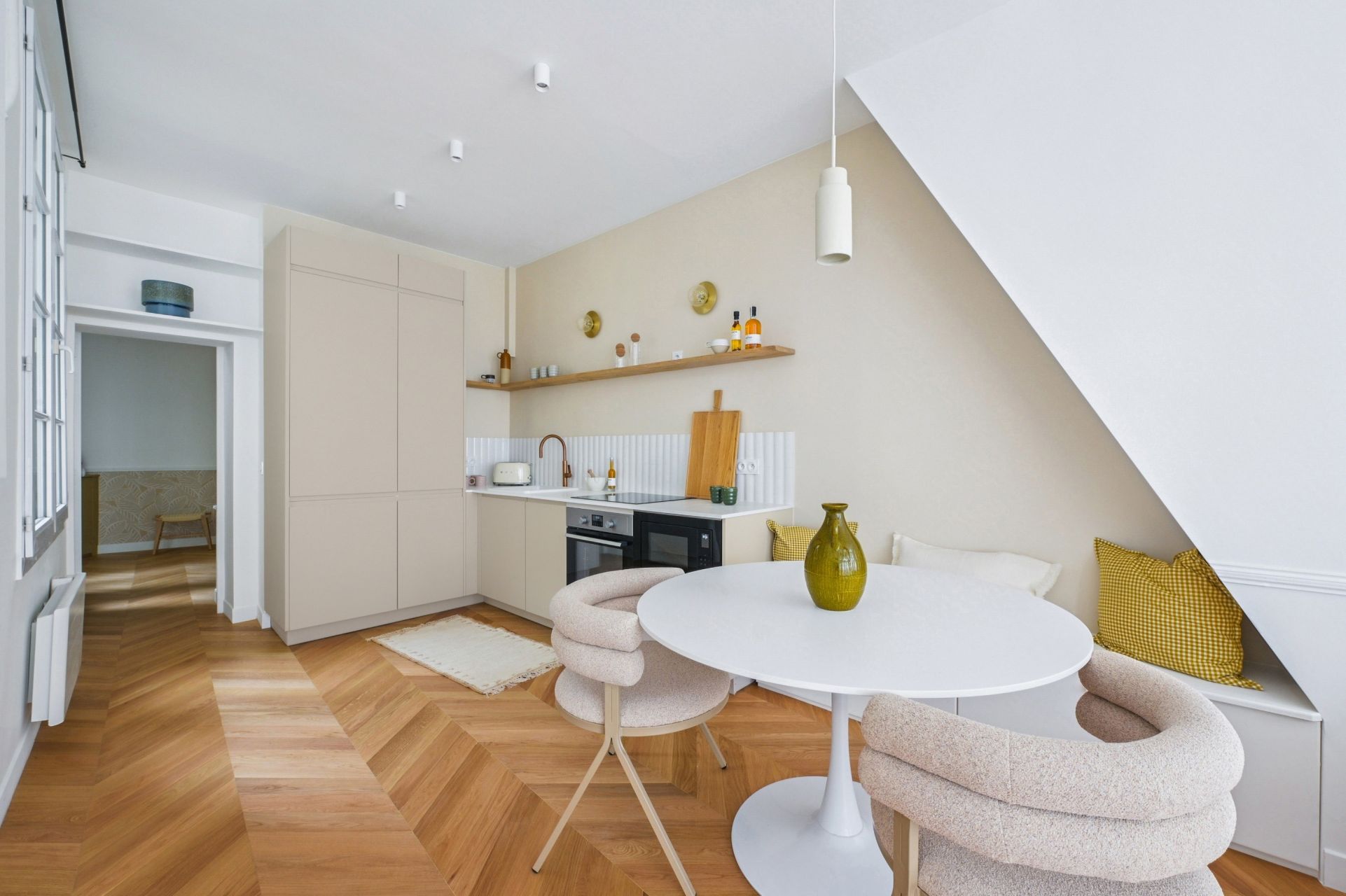 luxury apartment 2 Rooms for sale on PARIS (75001)
