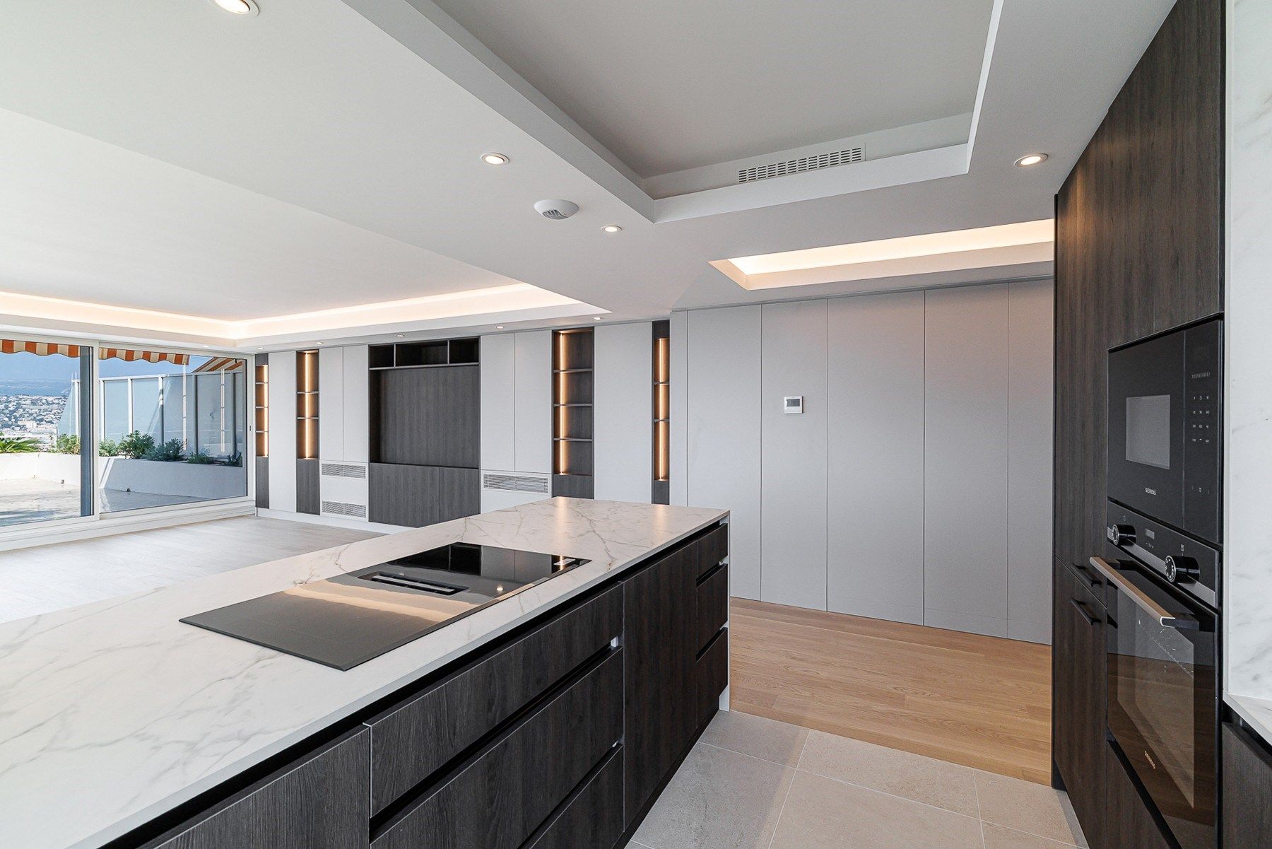 luxury apartment 3 Rooms for sale on NICE (06000)