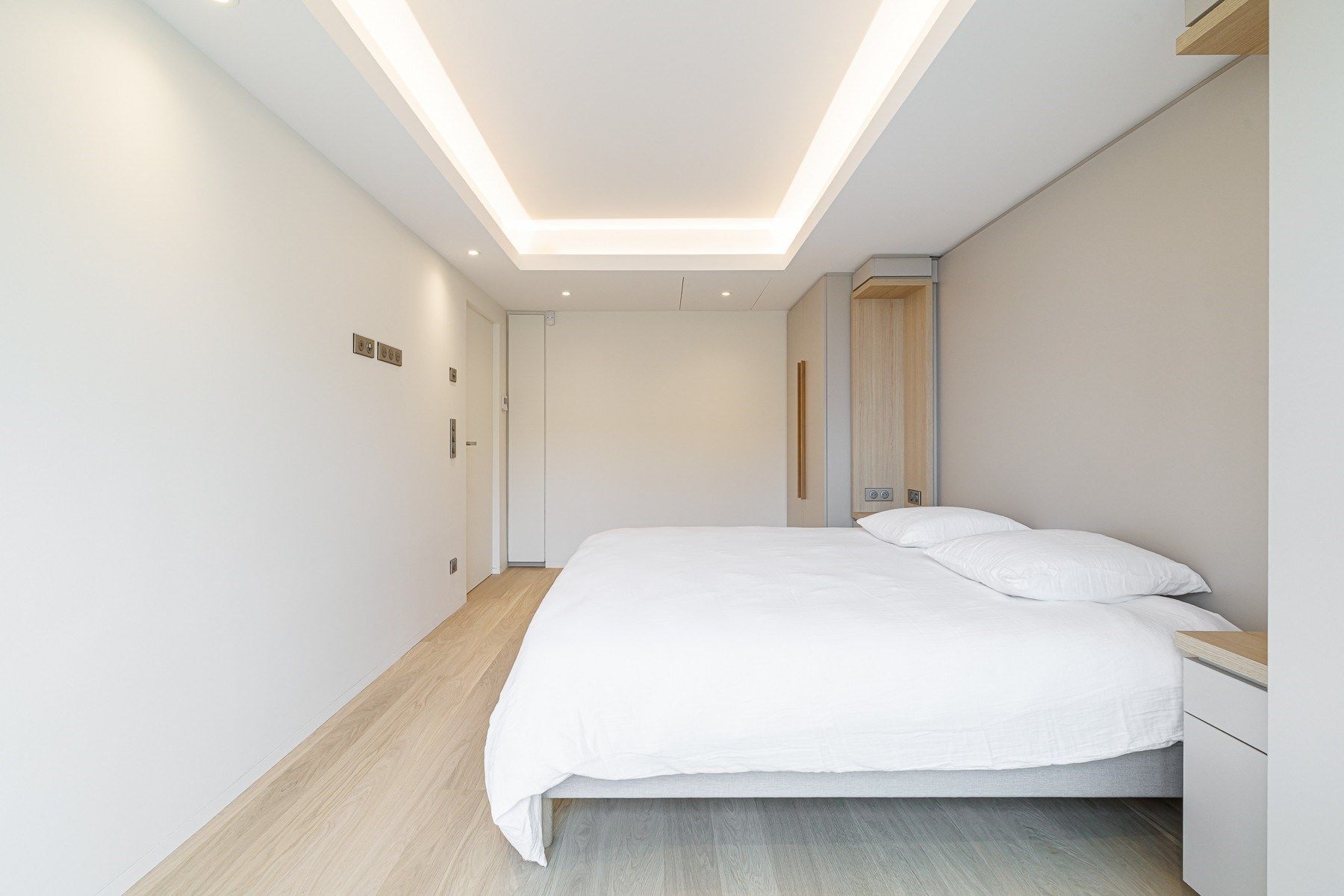 luxury apartment 3 Rooms for sale on NICE (06000)