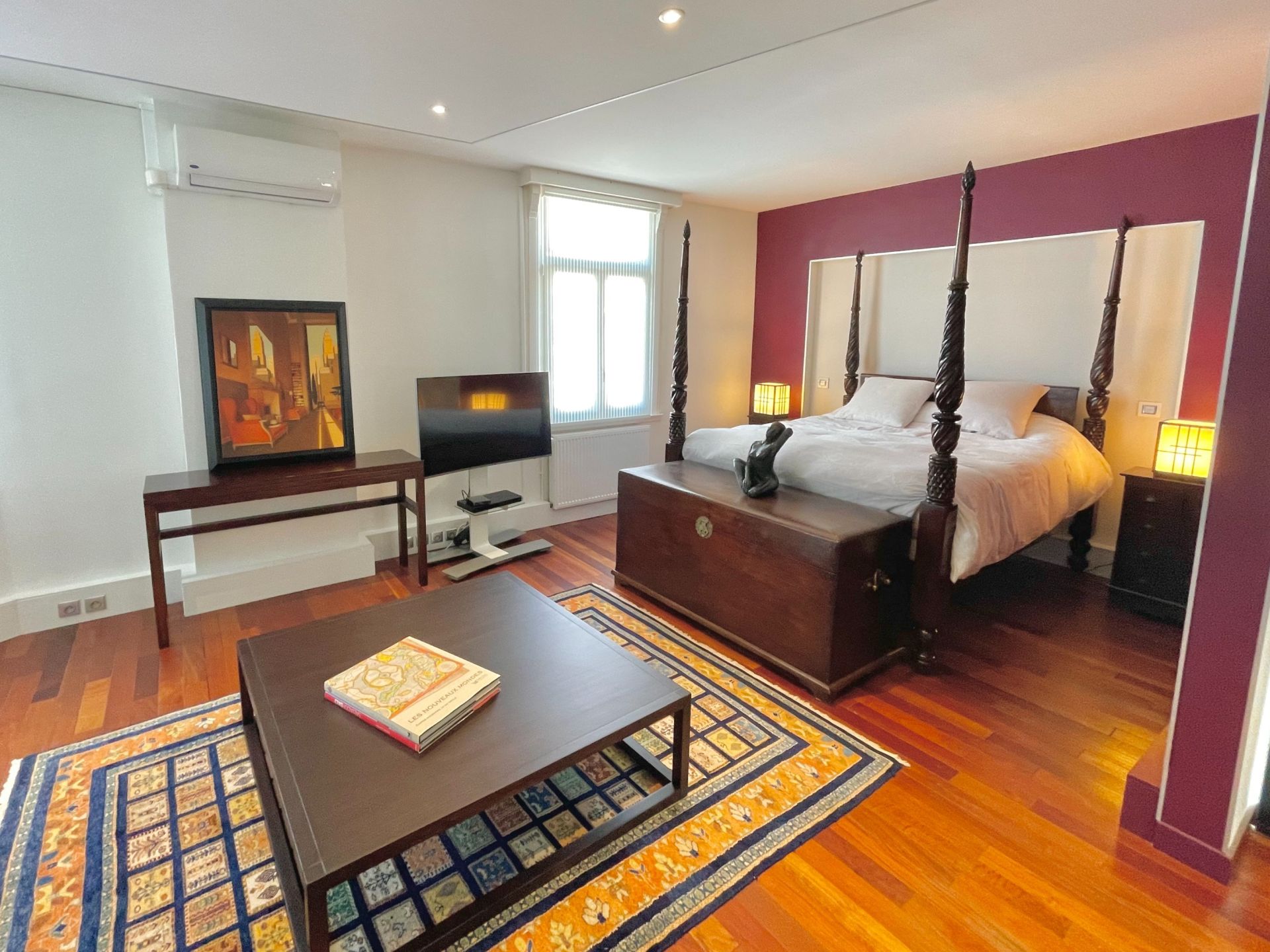 luxury house 8 Rooms for sale on ARMENTIERES (59280)