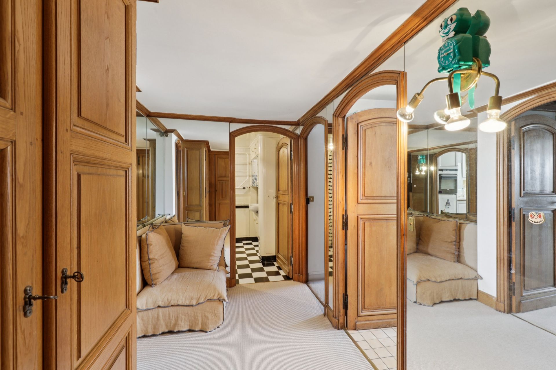 luxury apartment 3 Rooms for sale on PARIS (75004)