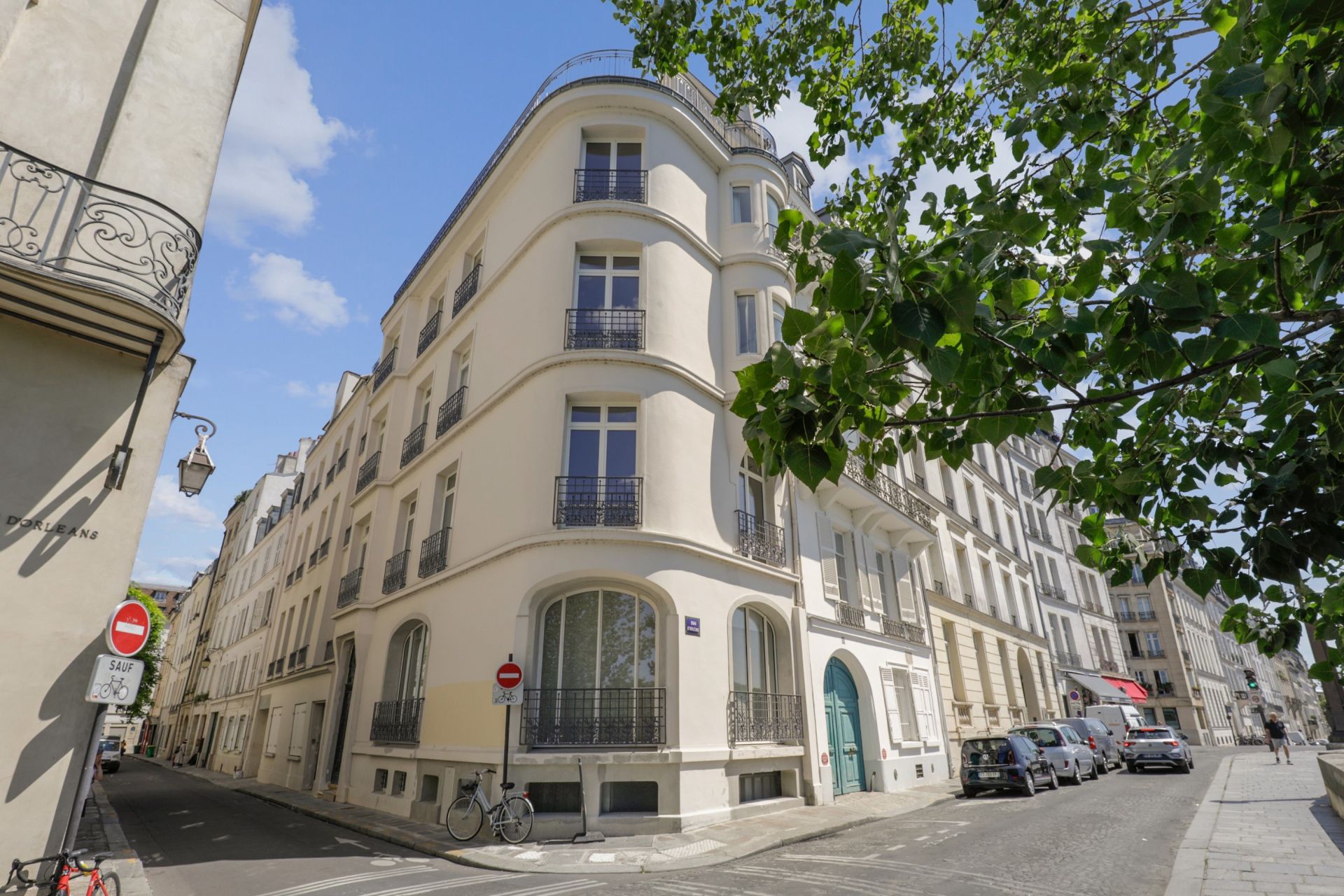 luxury apartment 3 Rooms for sale on PARIS (75004)