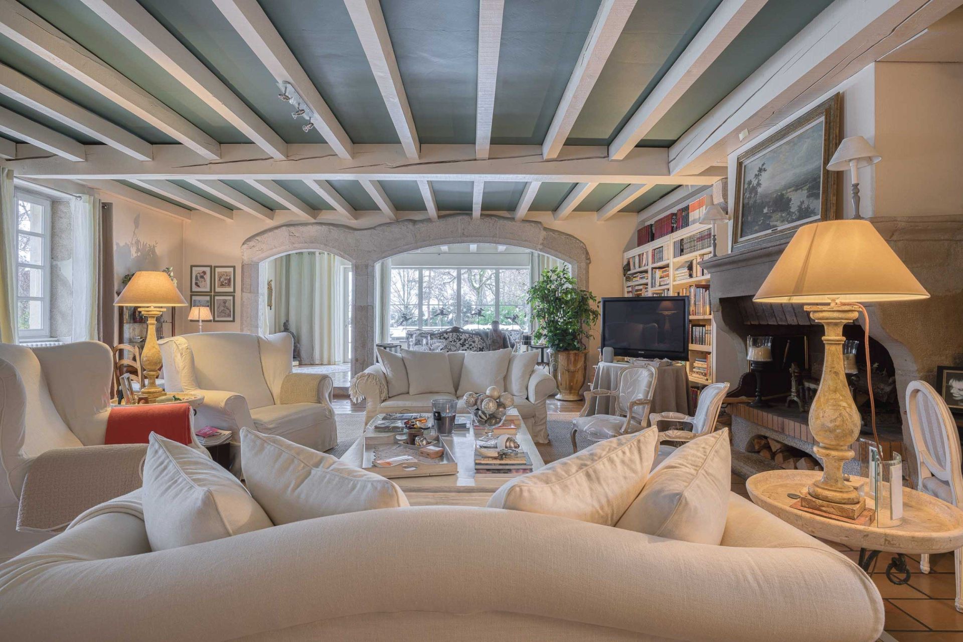 luxury house 12 Rooms for sale on CHAPEIRY (74540)