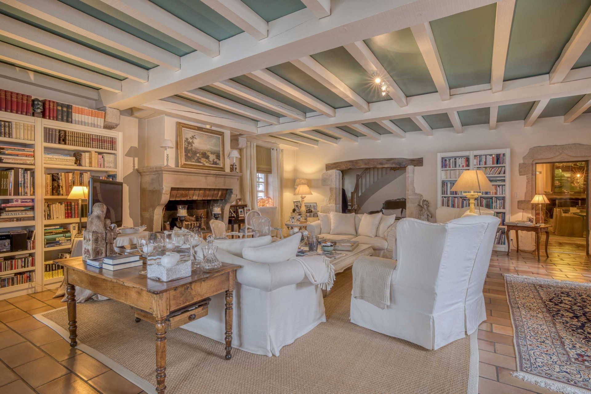 luxury house 12 Rooms for sale on CHAPEIRY (74540)