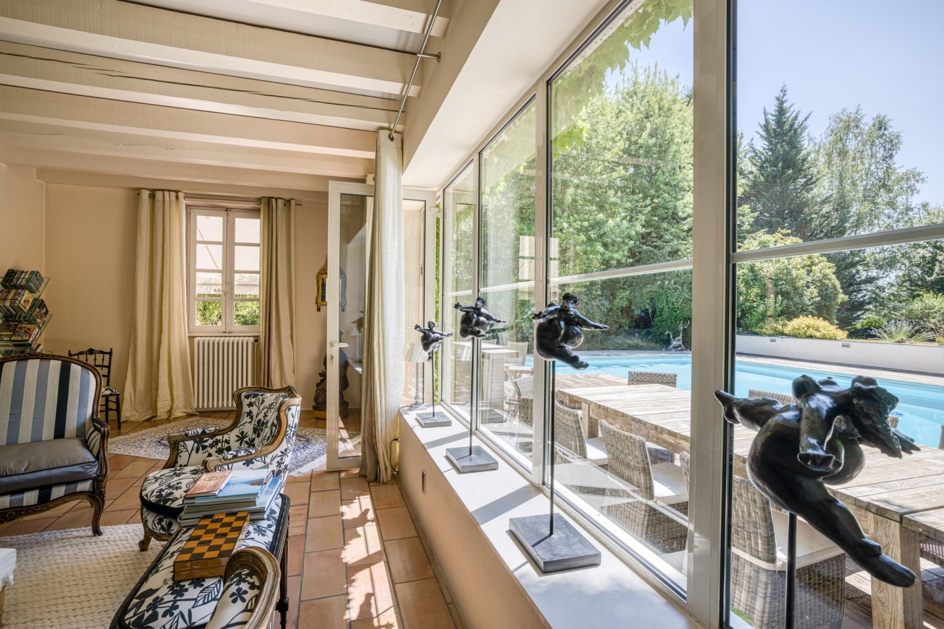 luxury house 12 Rooms for sale on CHAPEIRY (74540)